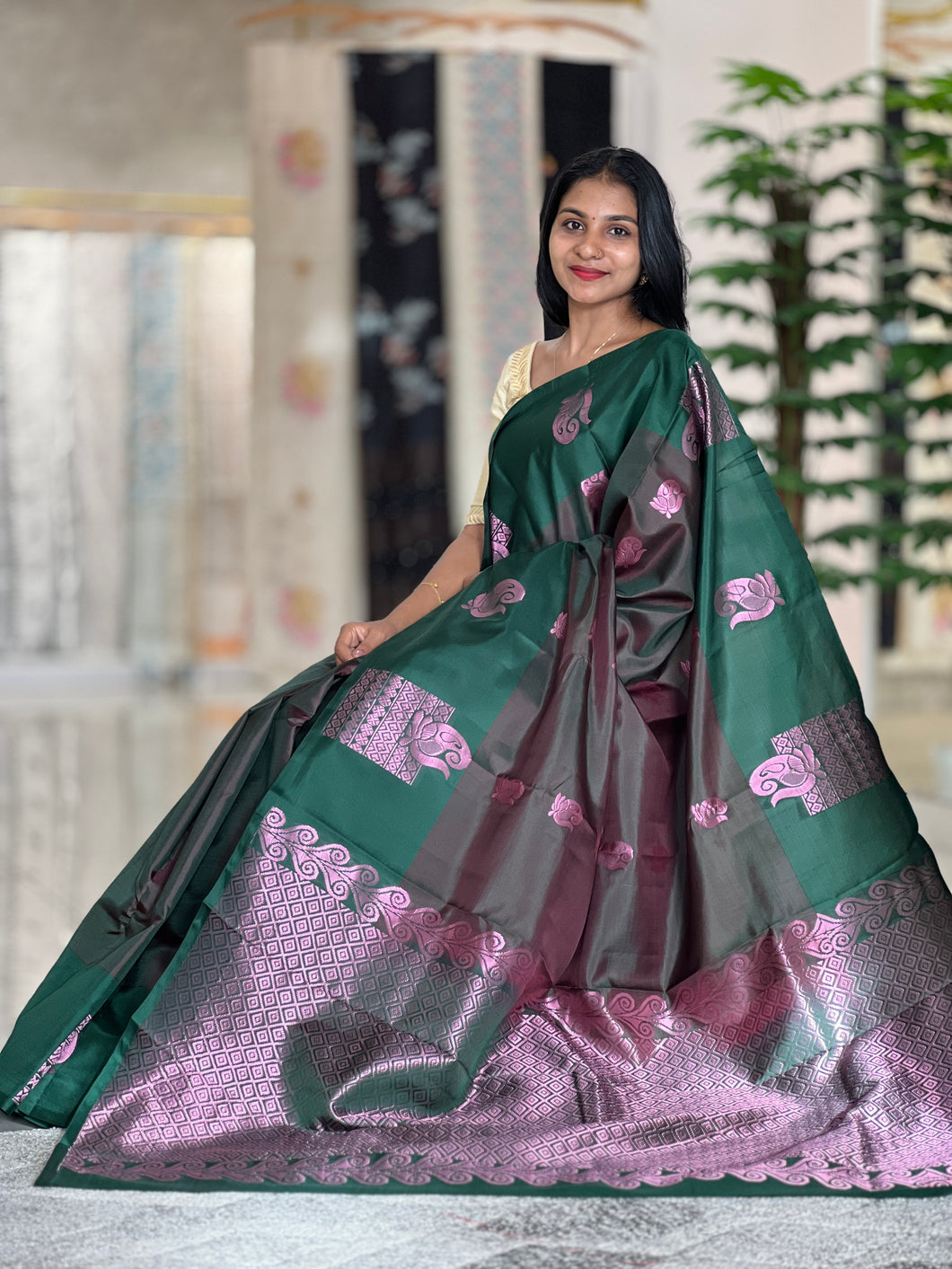 Thread Weaving Soft Silk Saree | GR120