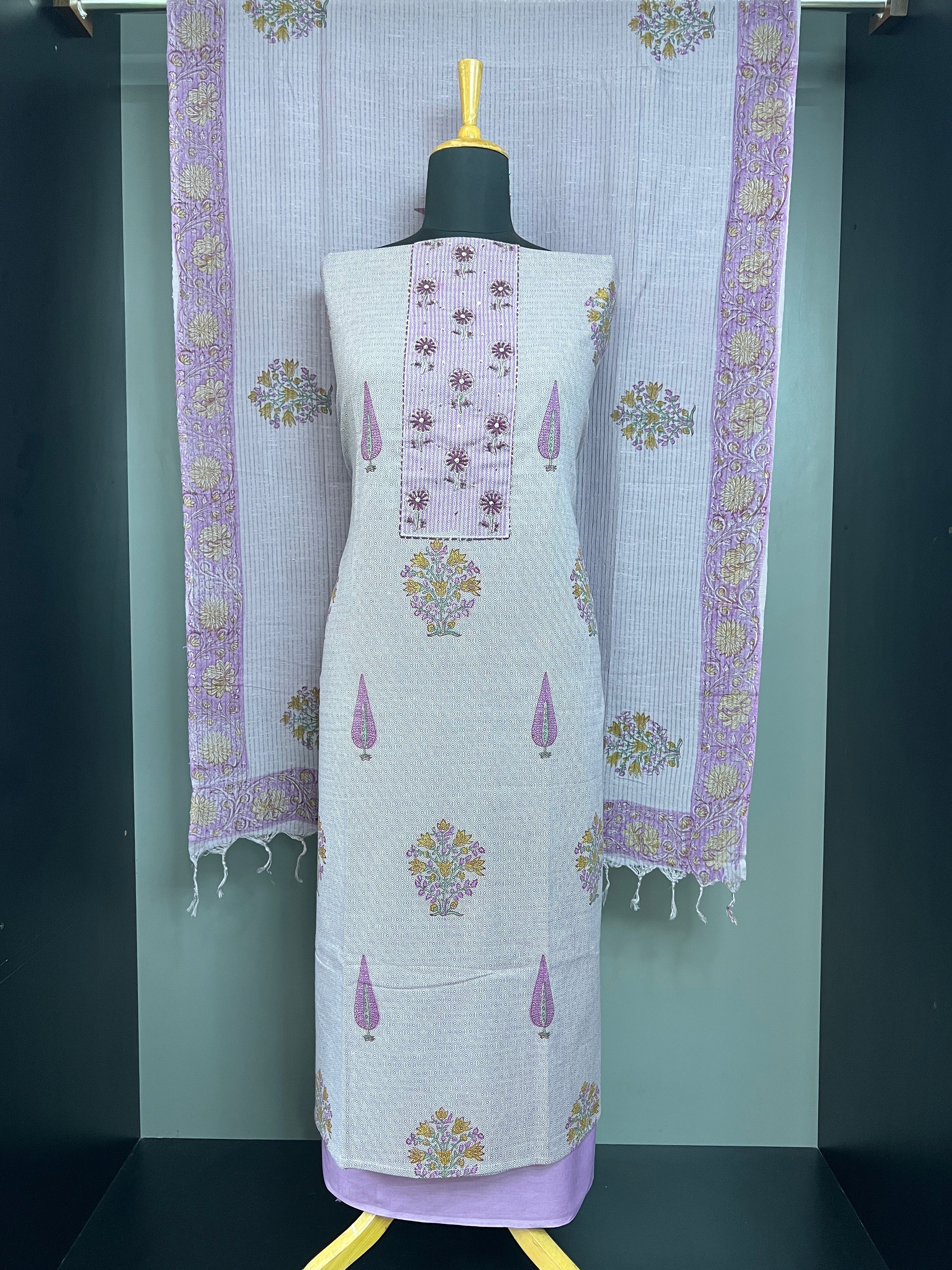 Honeycomb Patterned Semi LInen Salwar Set | SSC200