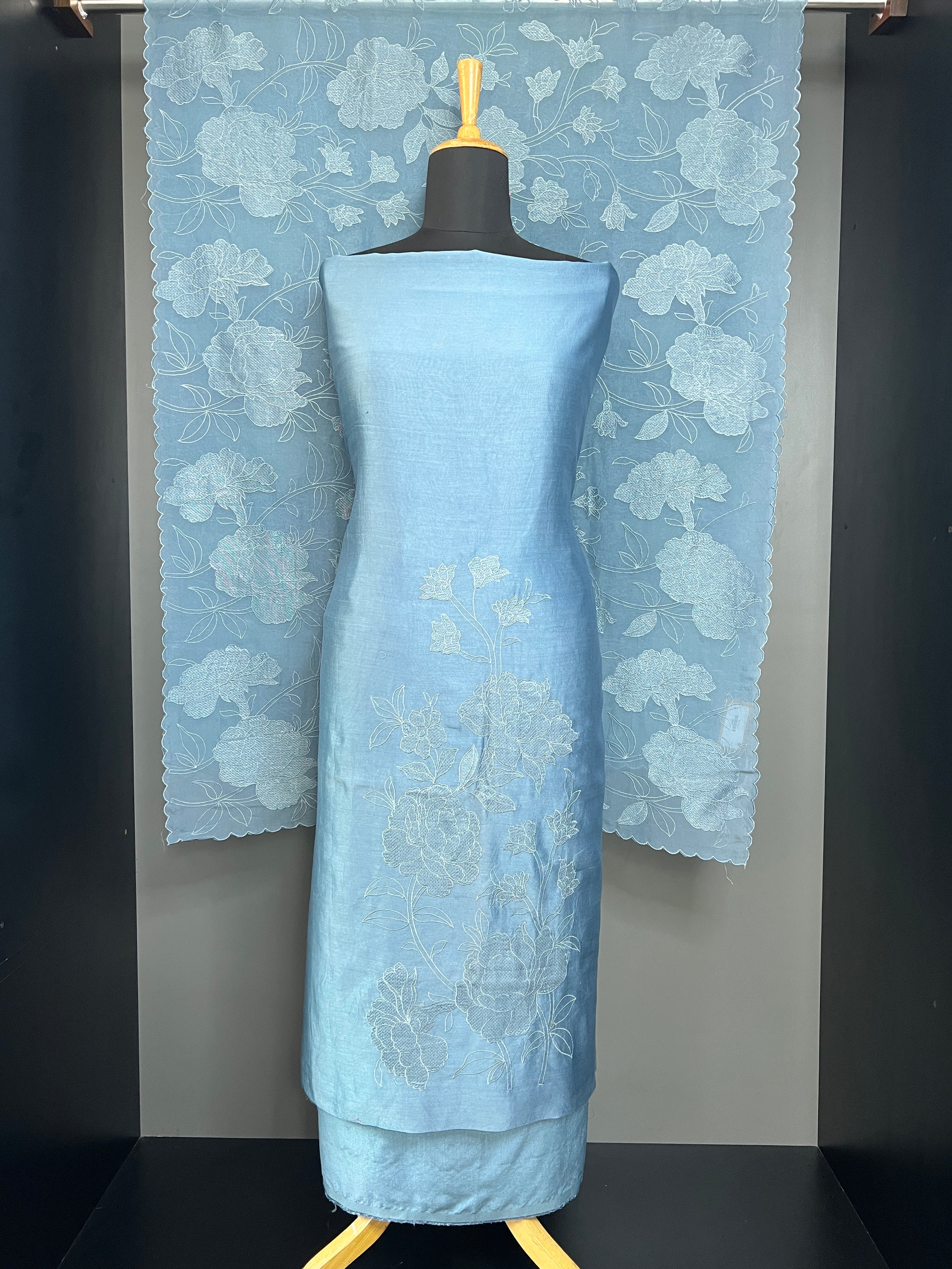 Floral Machine Embroidery Chanderi Salwar Set | MM443