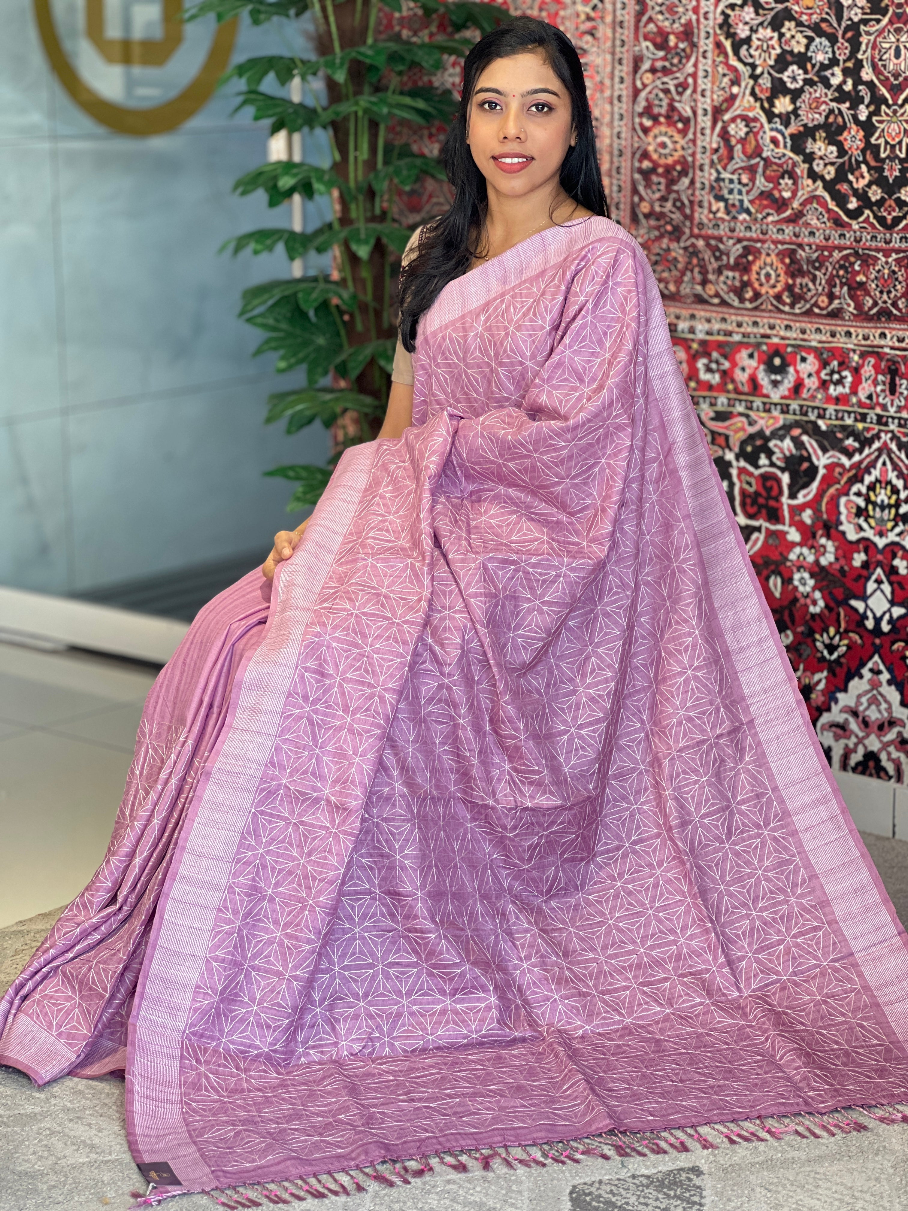 Thread Embroidery Geometric Patterned Semi Tussar Saree | SUN283