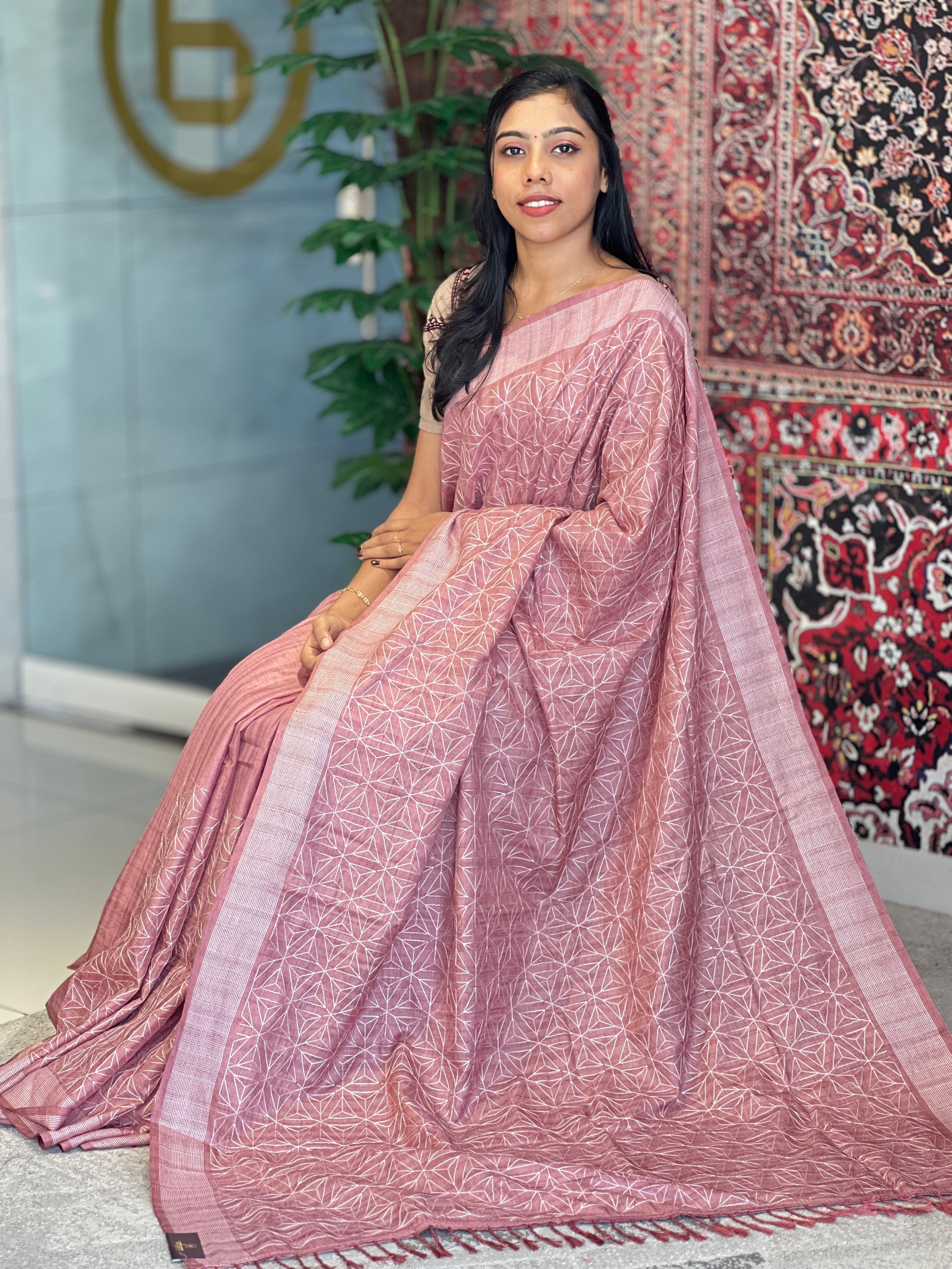 Thread Embroidery Geometric Patterned Semi Tussar Saree | SUN279