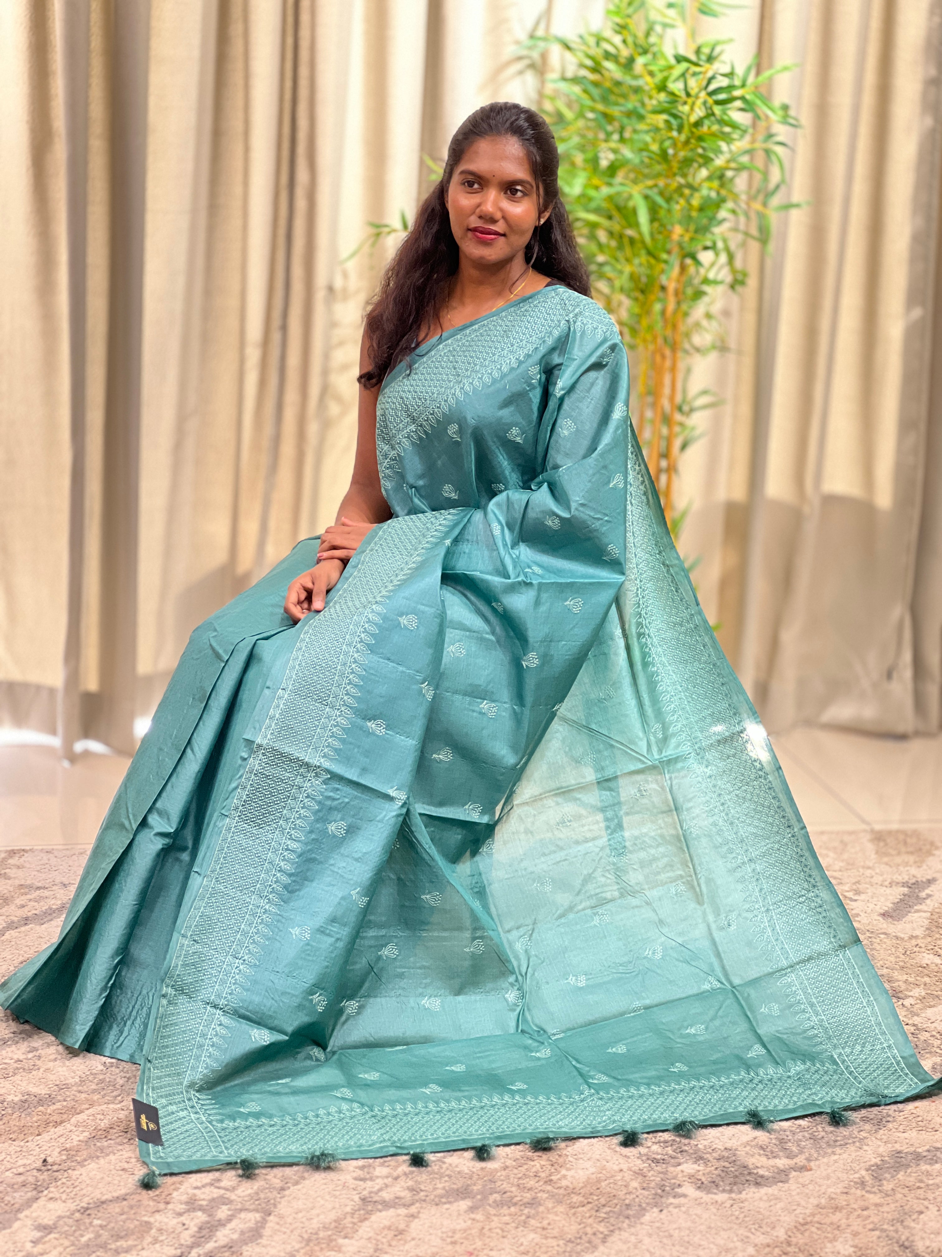 Buta Woven Tussar Saree | ZSS110