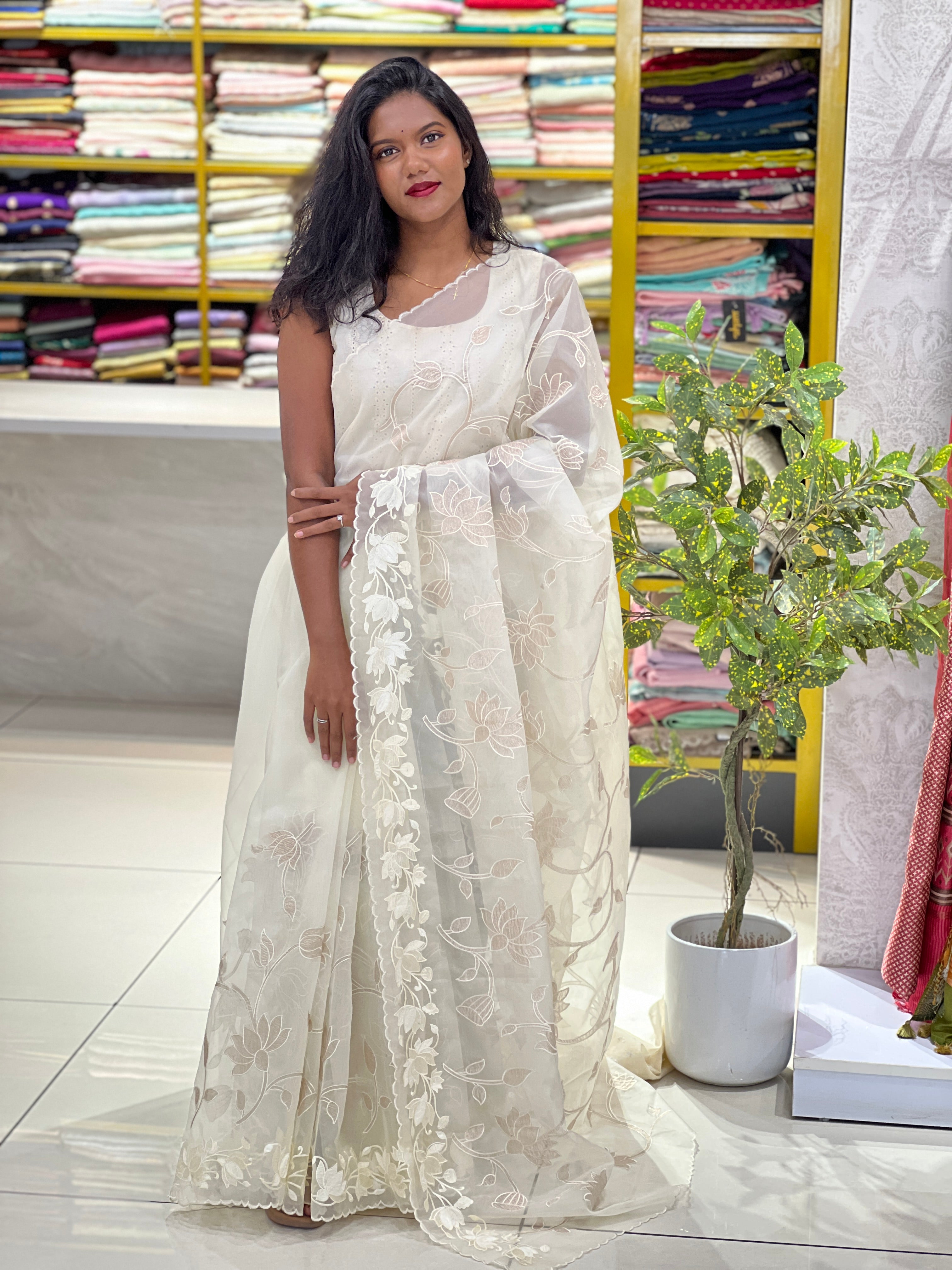 Floral Applique Work Detailed Pure Organza Saree | MM186