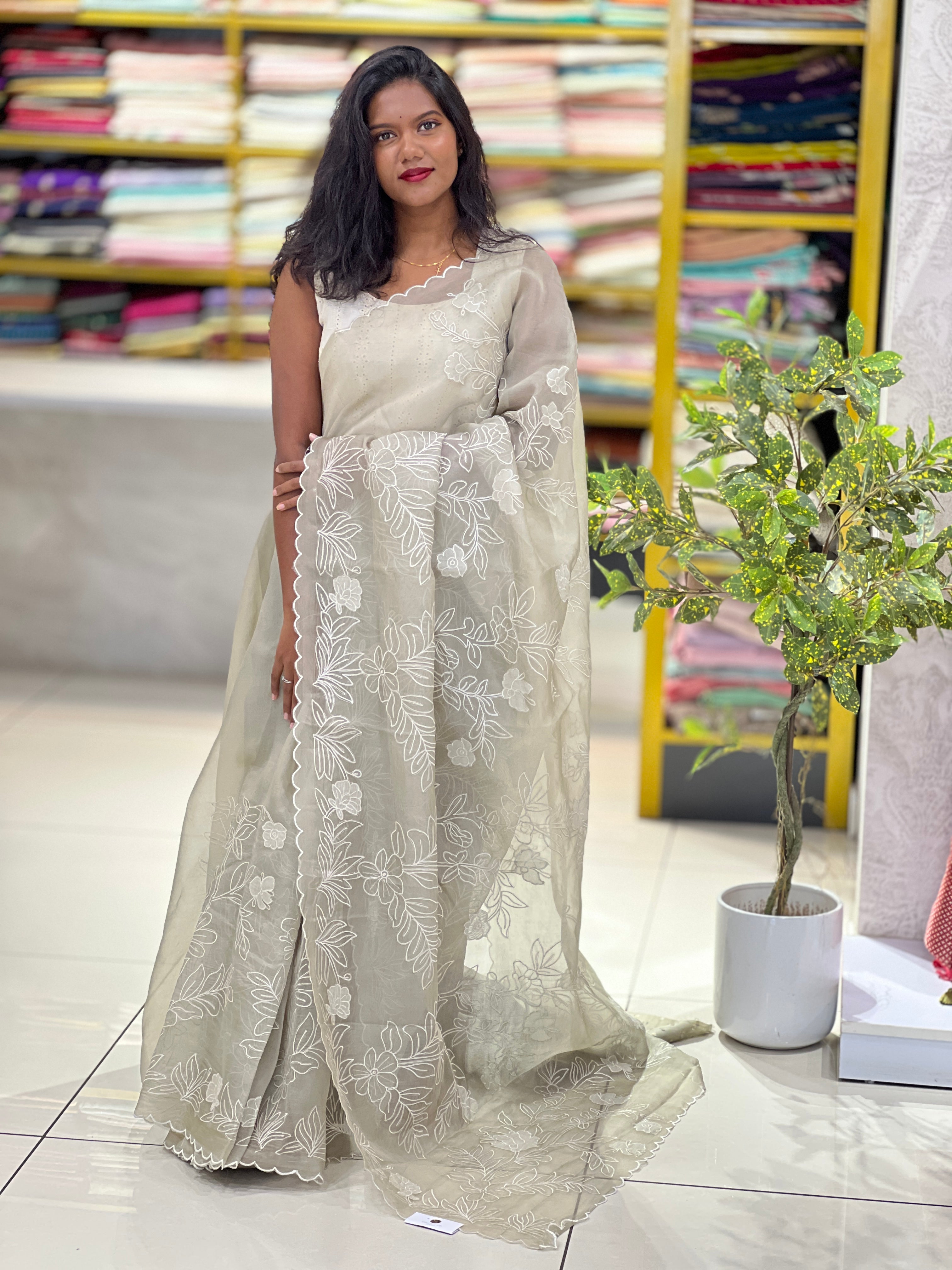 Floral Applique Work Detailed Pure Organza Saree | MM189