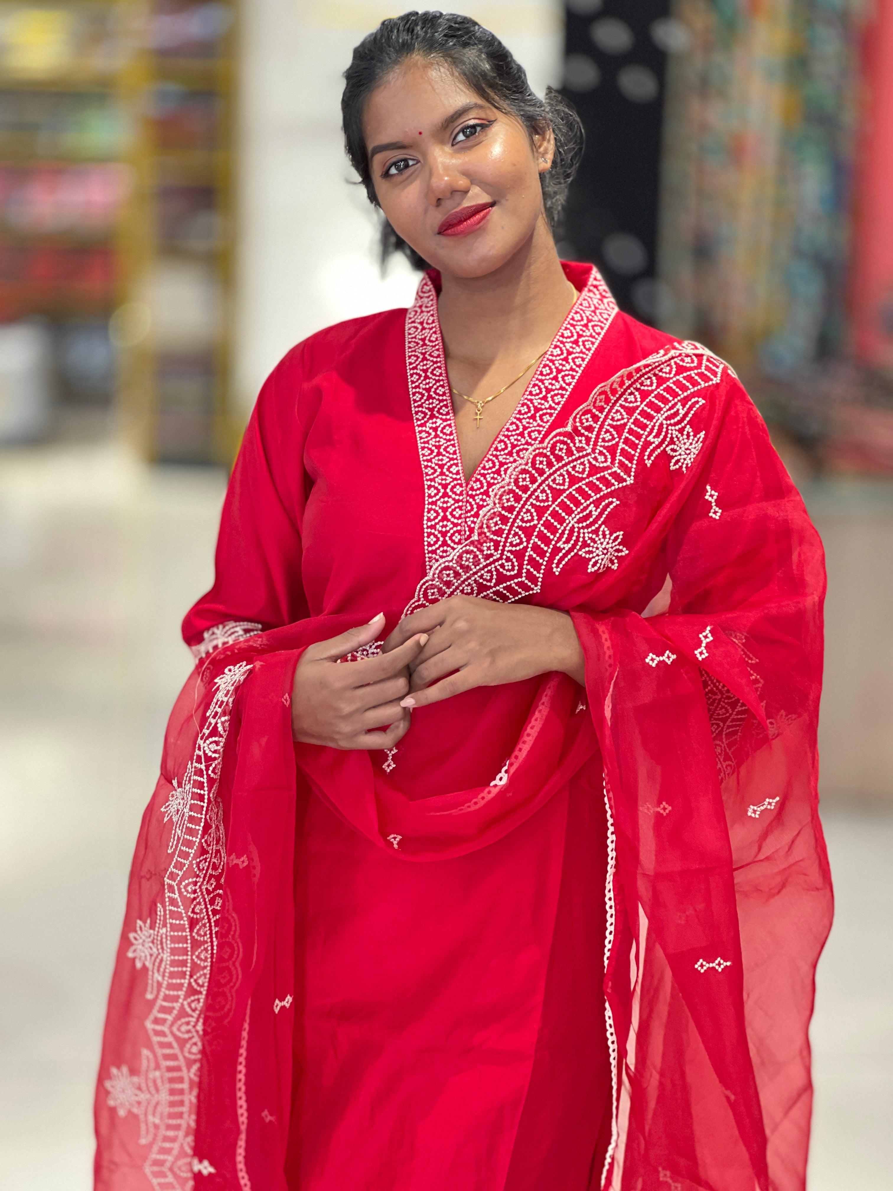 Point Embroidery Muslin Finish Kurta Set | FW318
