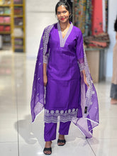 Point Embroidery Muslin Finish Kurta Set | FW319