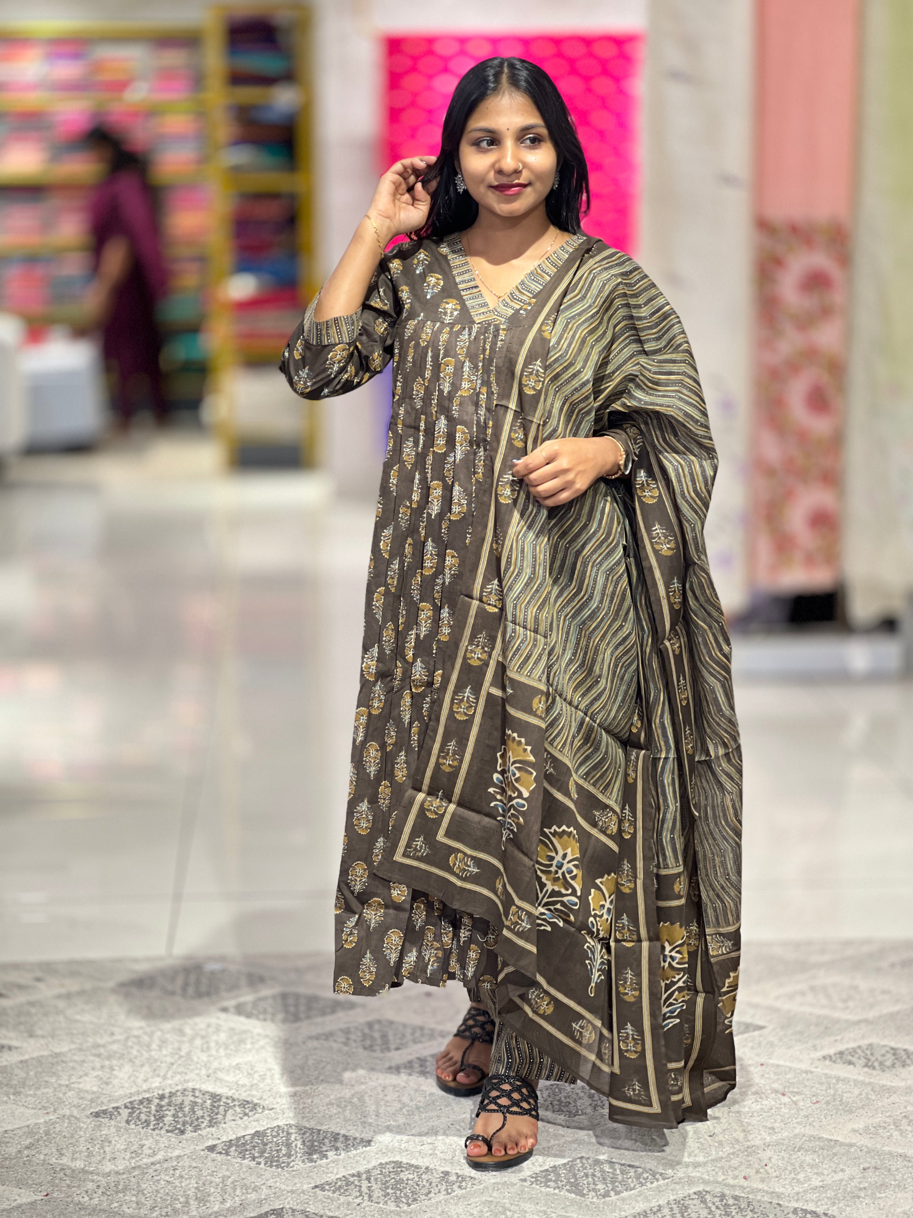 Screen Printed Cotton Kurta Set | NCF306