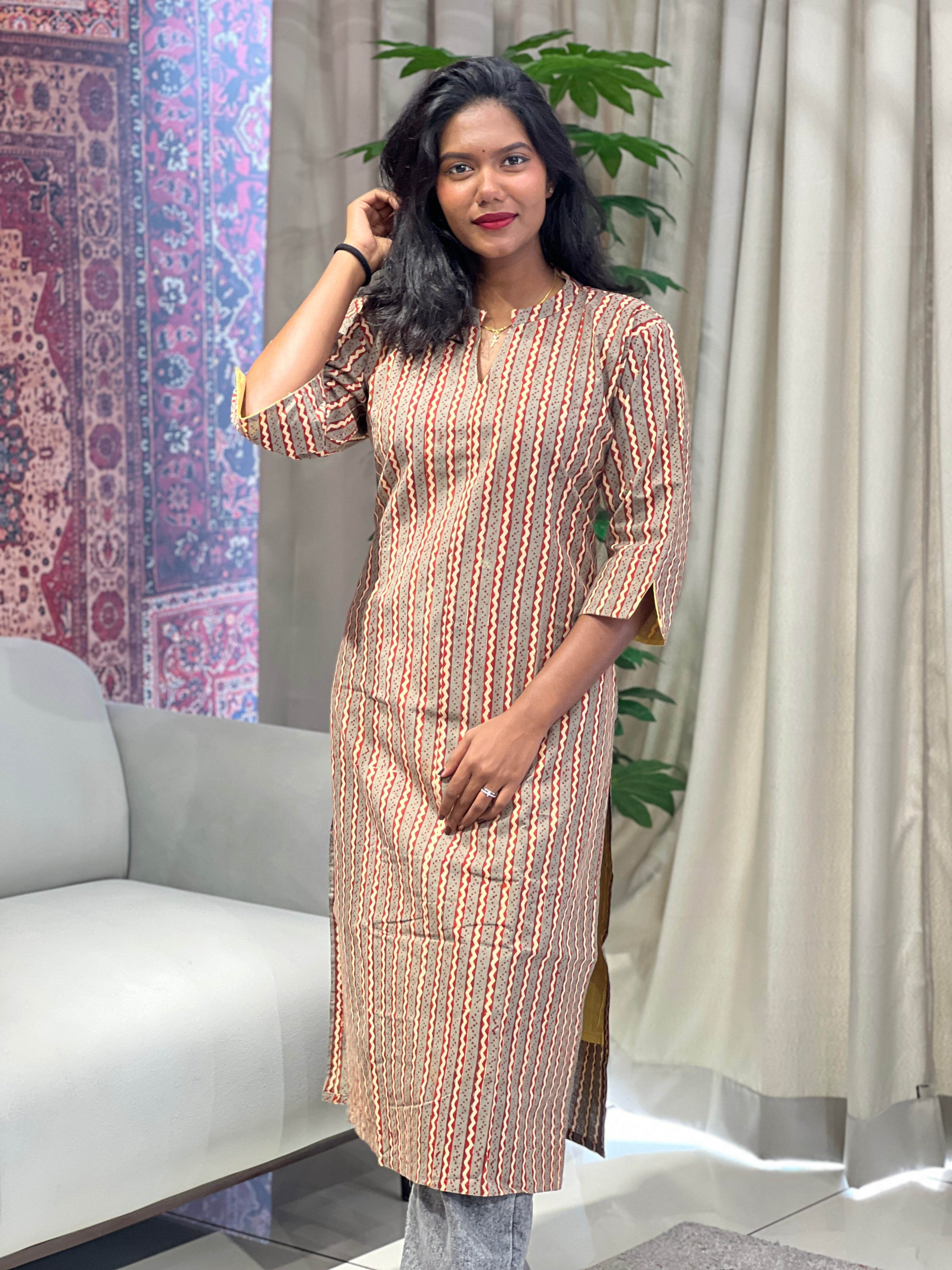 Zigzag Print Detailed Cotton Kurta | RMLA258