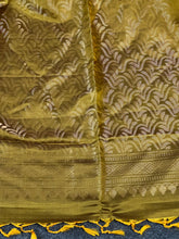 Zari Woven Soft Silk Saree | PRS208