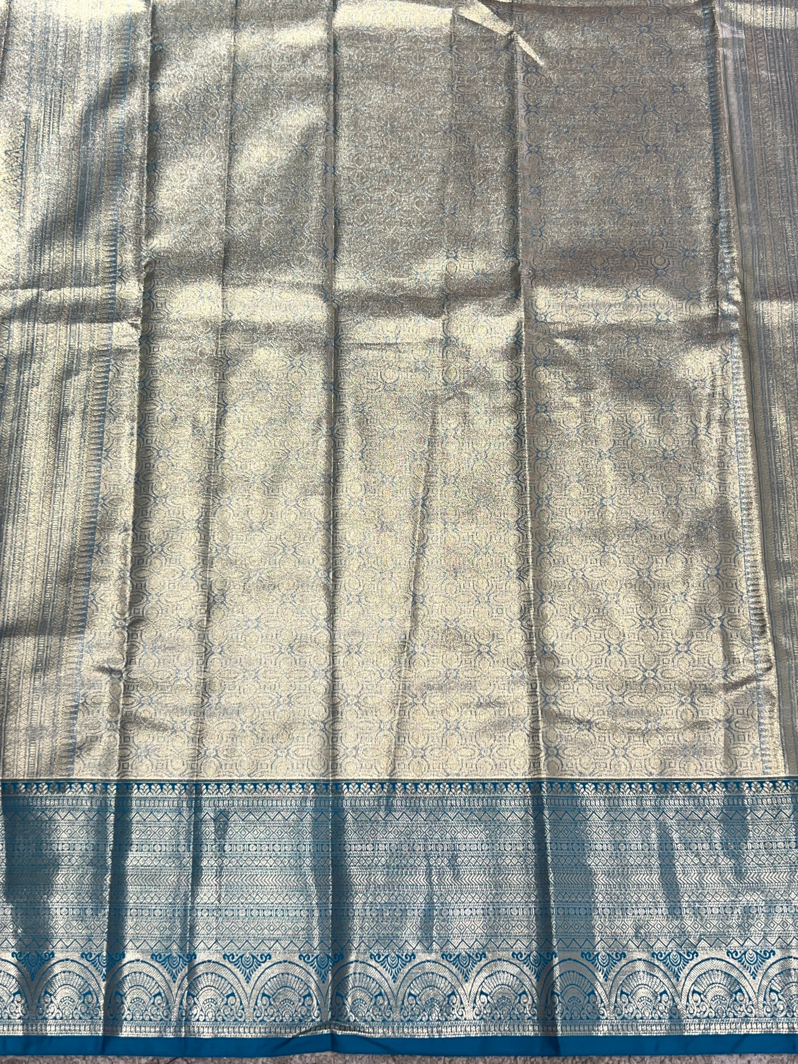 Traditional Zari Woven Banarasi Silk Saree | PMC142