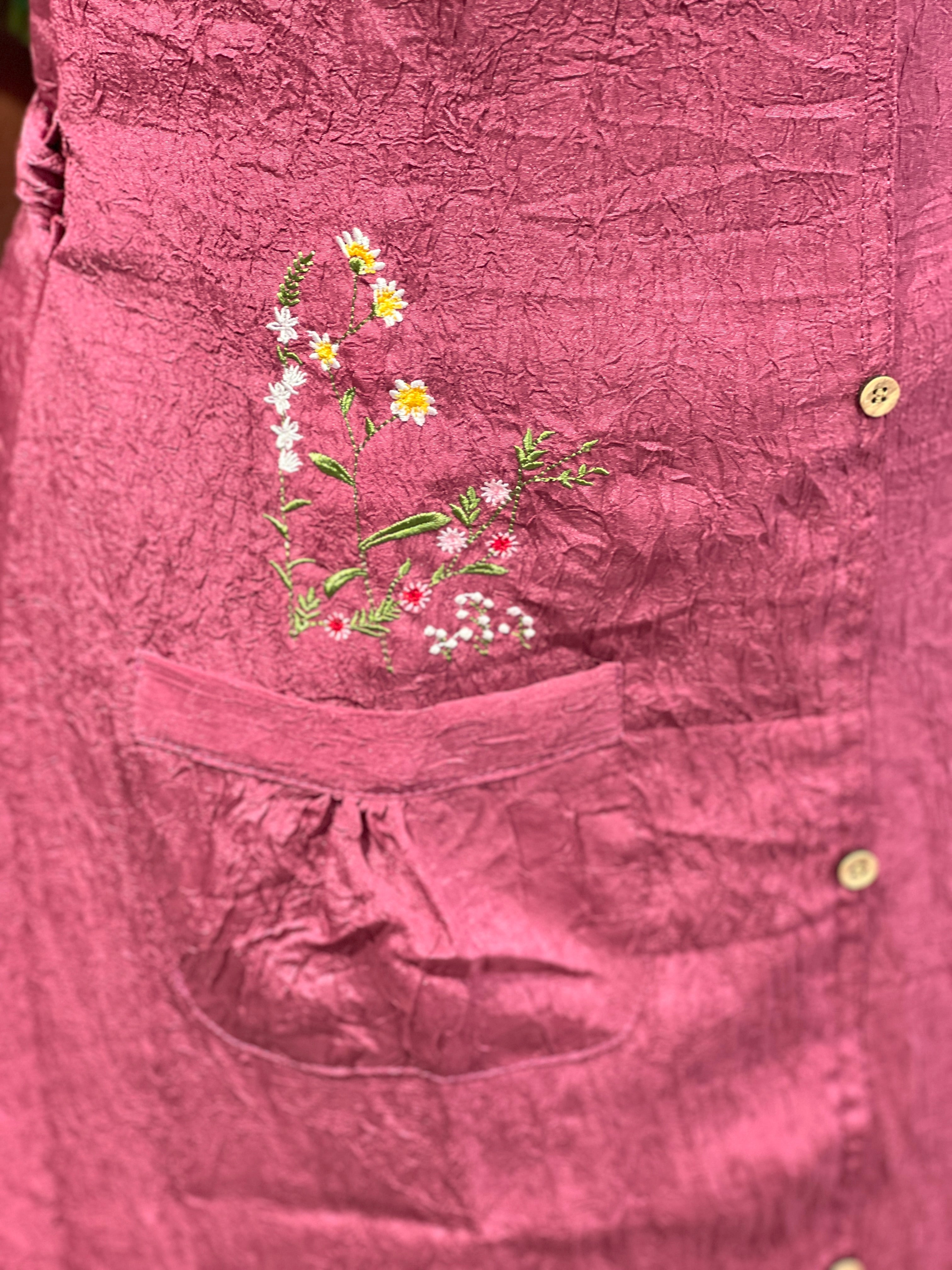 Embroidery Detailed Crushed Silk Kurta | VSI117