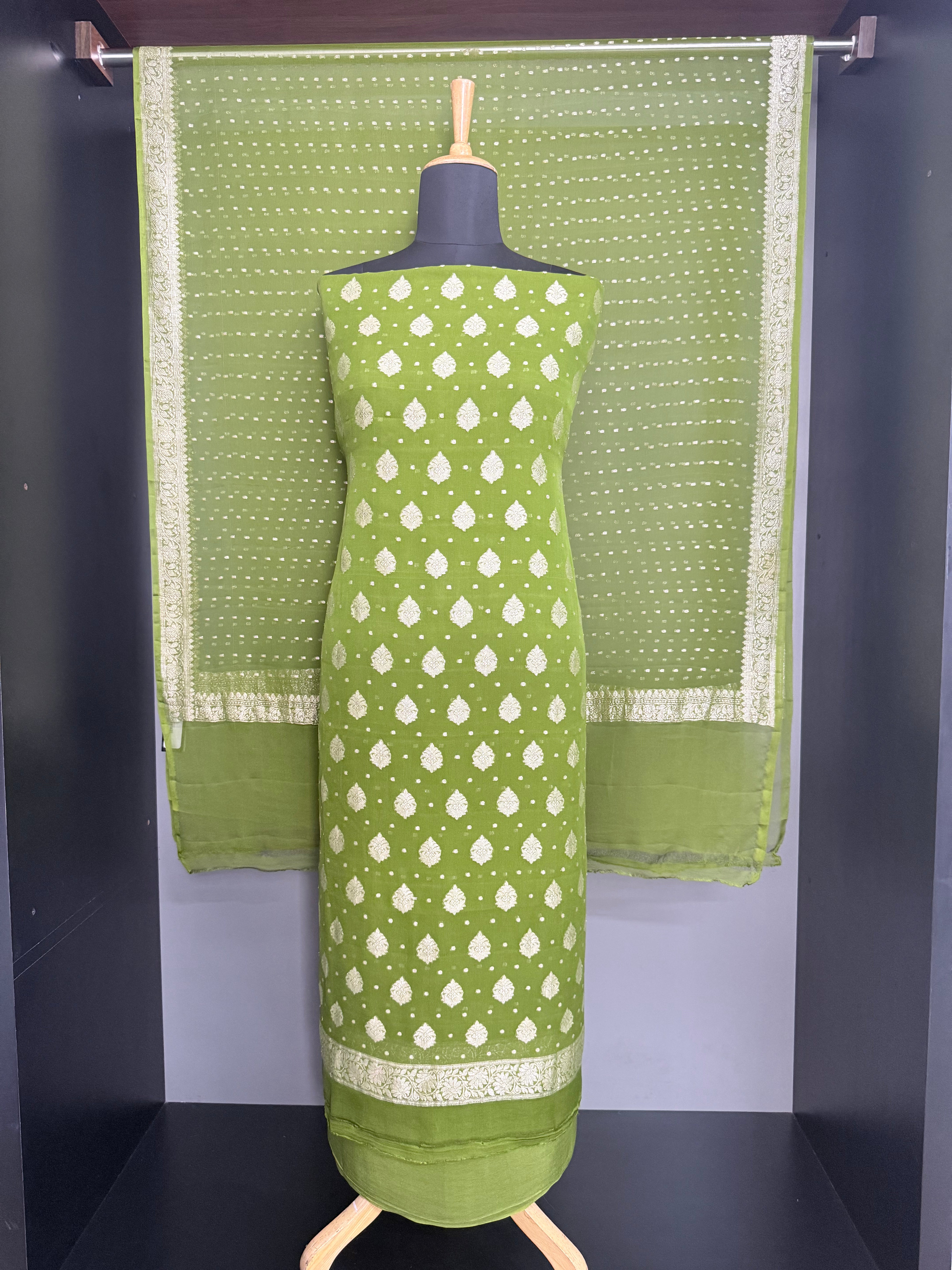 Banarasi Woven Georgette Salwar Set | EG167