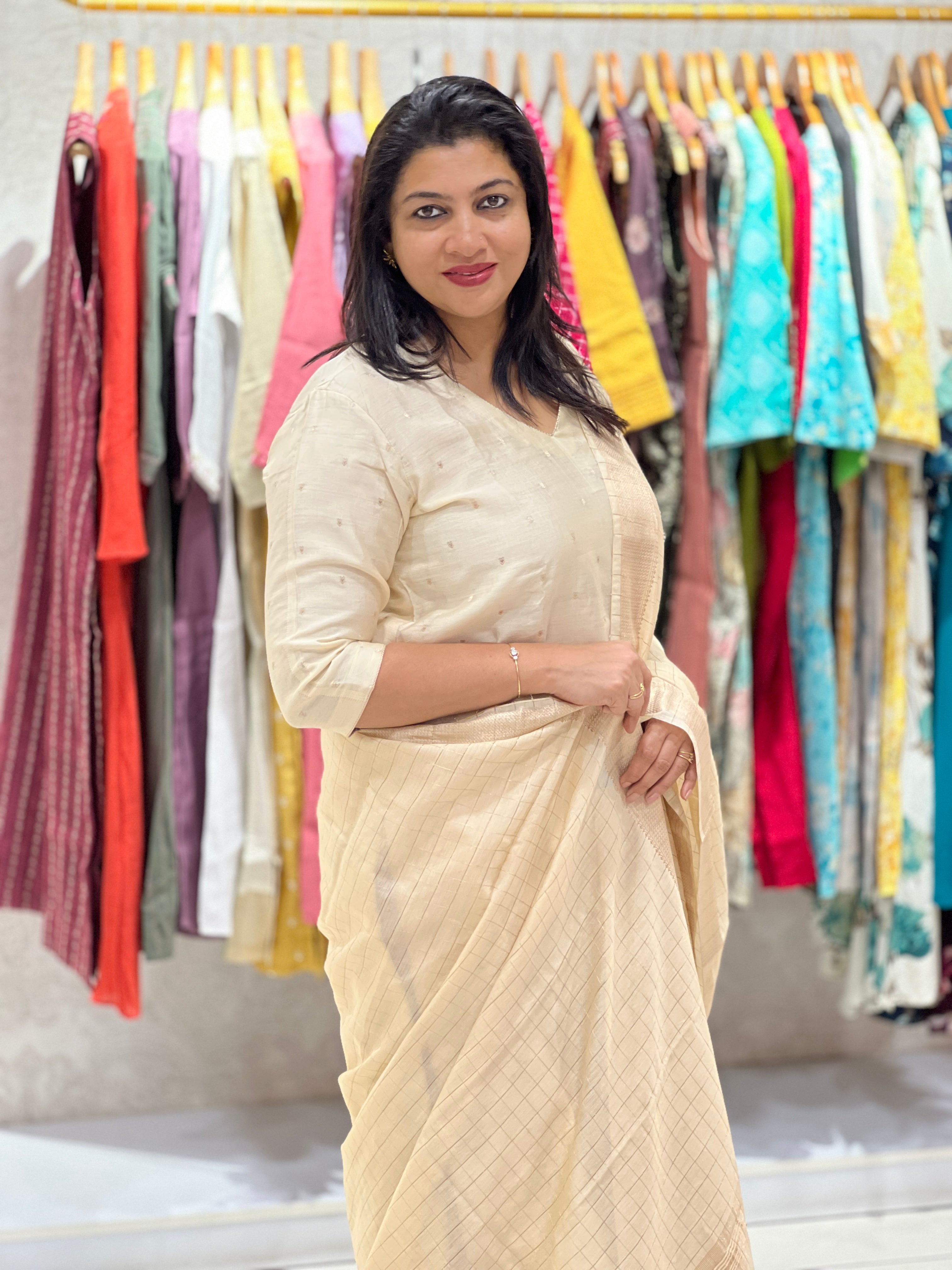 Banarasi Butta Detailed Chanderi Finish Kurta Set | YNG1152