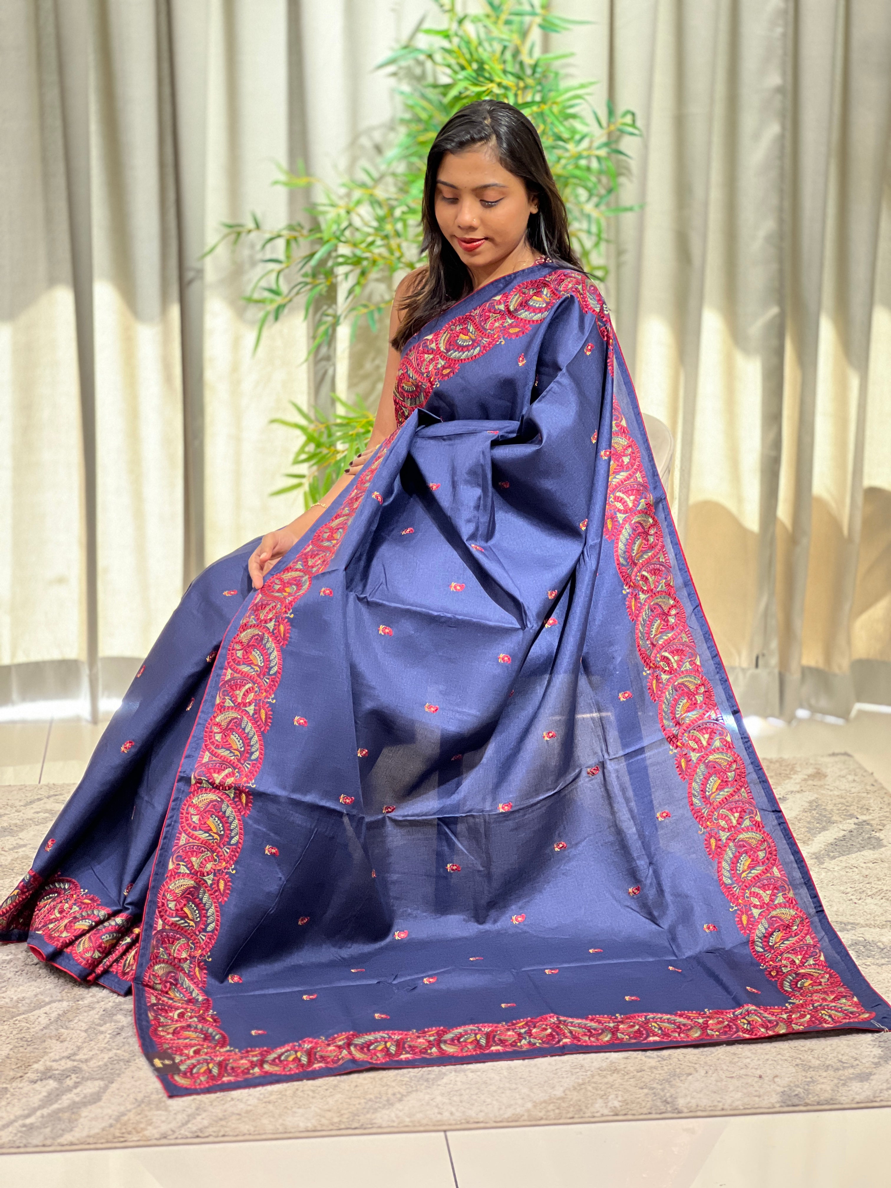 Paisley Embroidery Detailed Tussar Finish Saree | SUN482