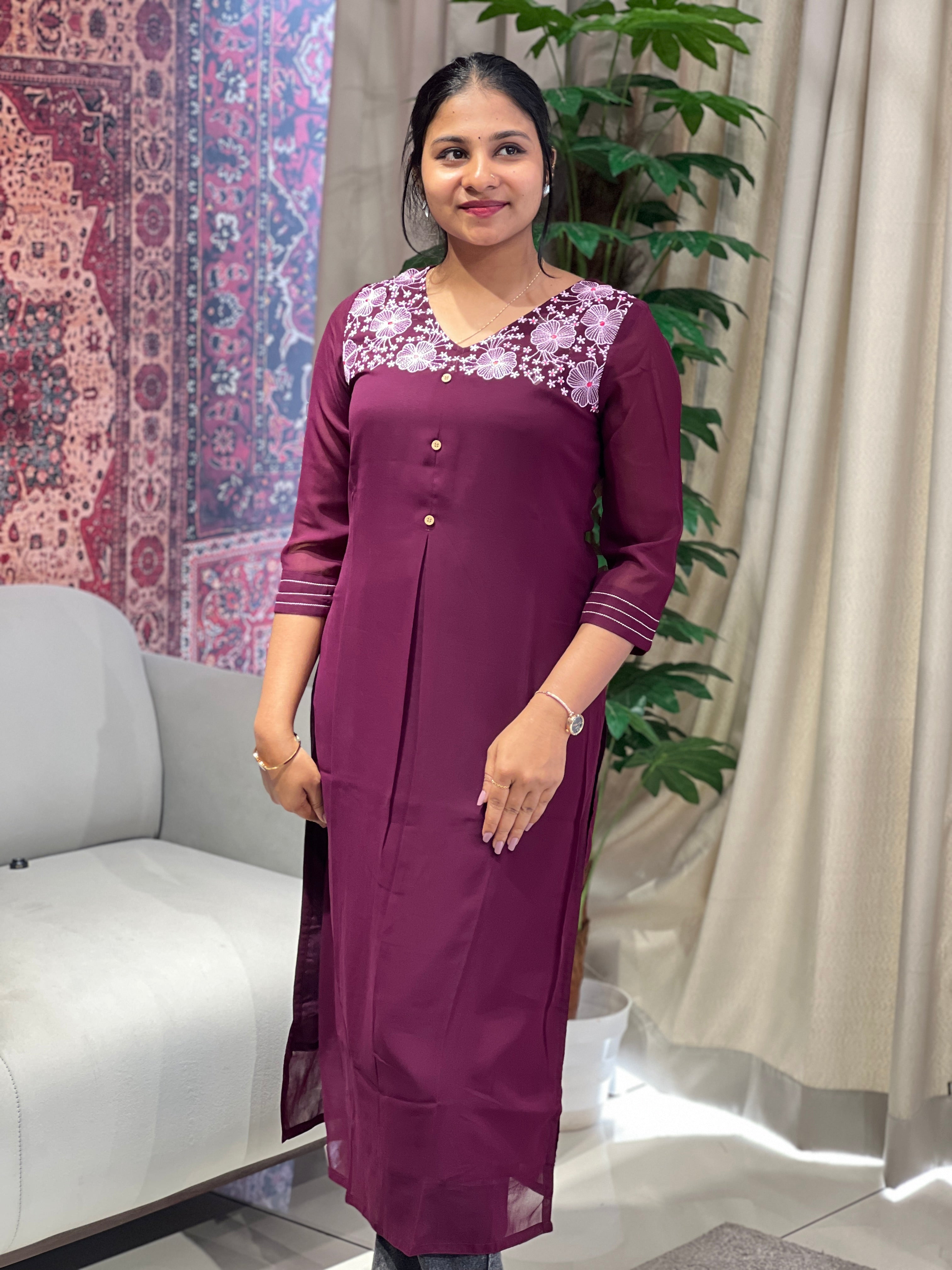 Floral Embroidery Detailed Georgette Kurta | VSI119