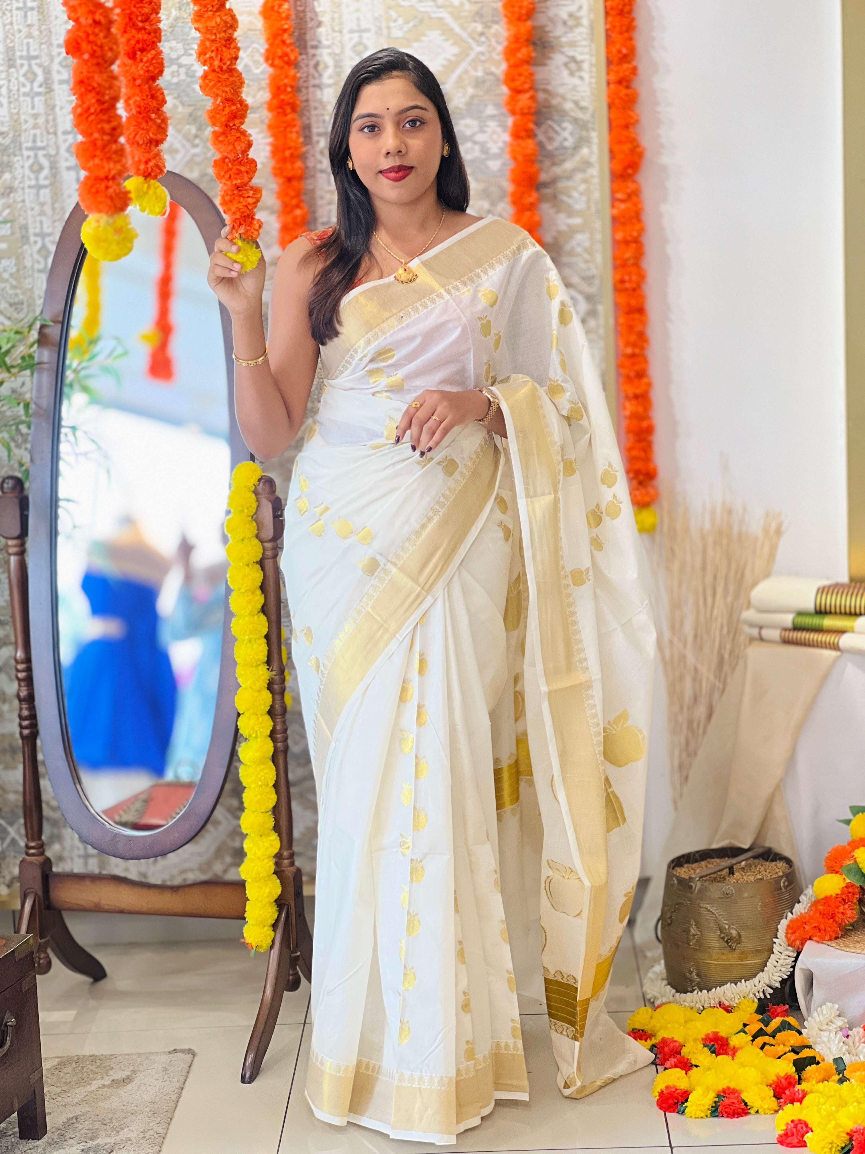 Apple Woven Pattern Kerala Cotton Saree | RLF191