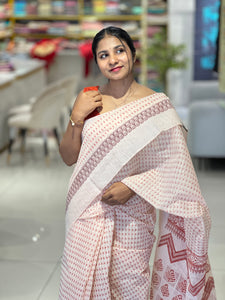 Printed Makki Patterned Cotton Blend Saree | VDA225