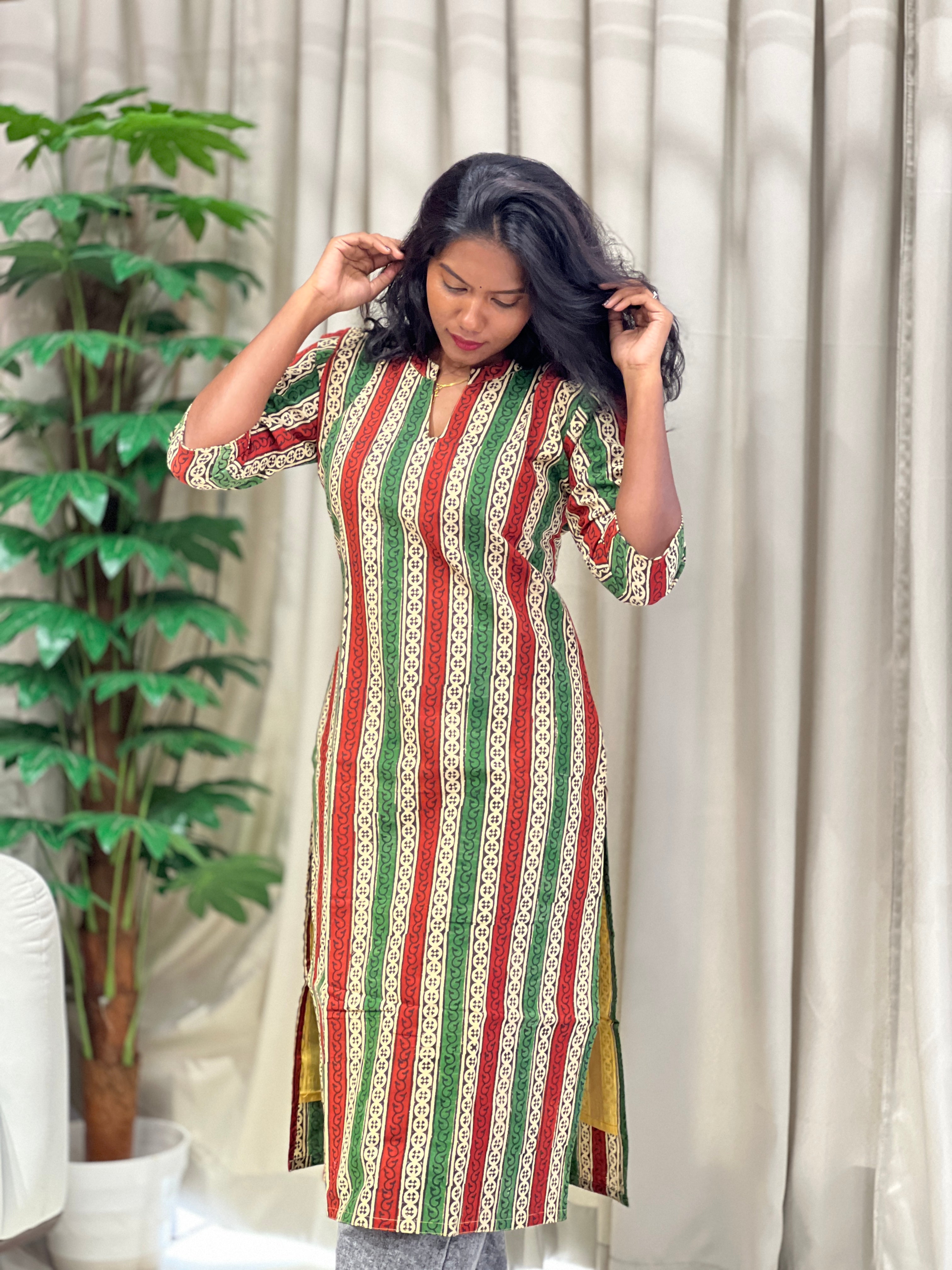 Stripes With Printed Cotton Kurta | RMLA225