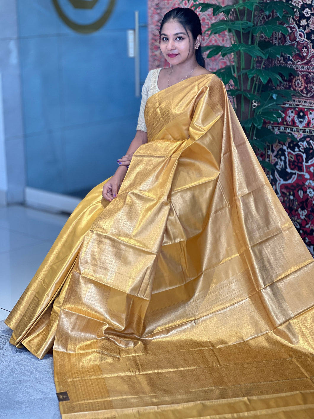 Zari Weaving Banarasi Silk Saree | PMC108