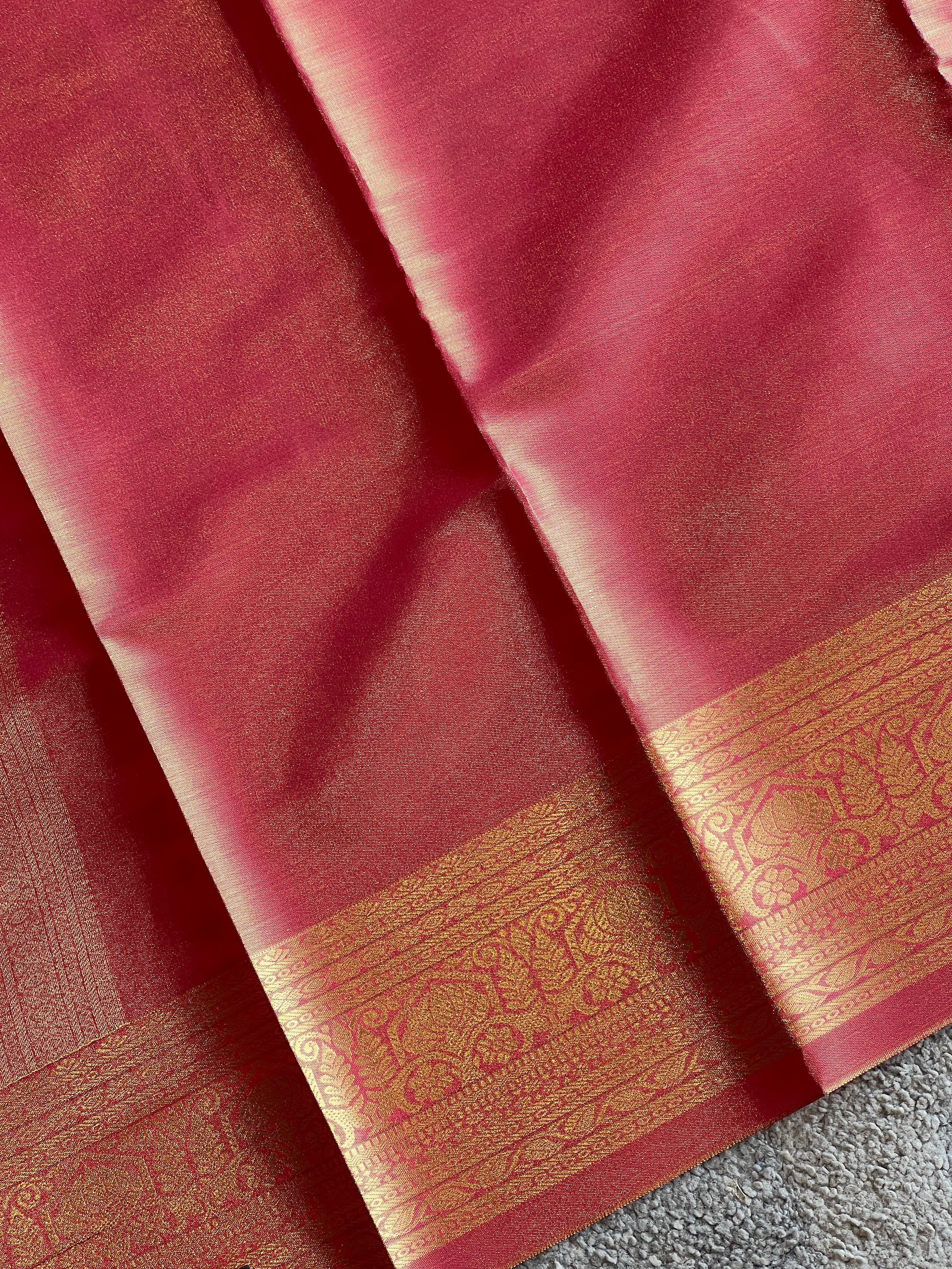 Zari Floral Pattern Banarasi Silk Saree | PMC116