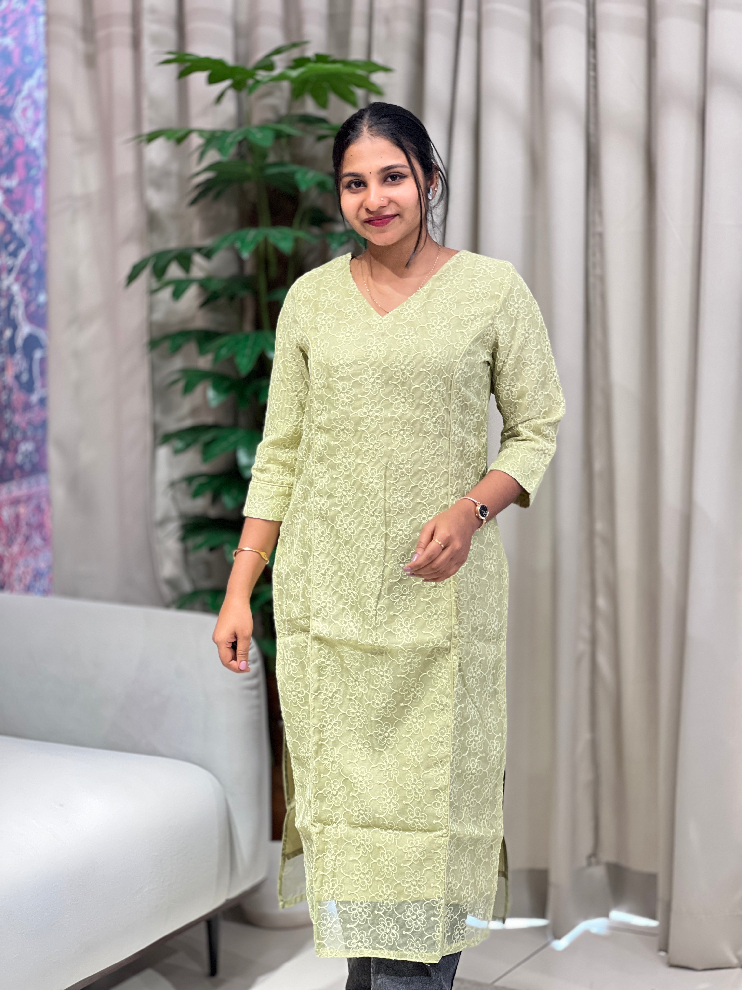 Floral Embroidery Detailed Kota Kurta | VSI111