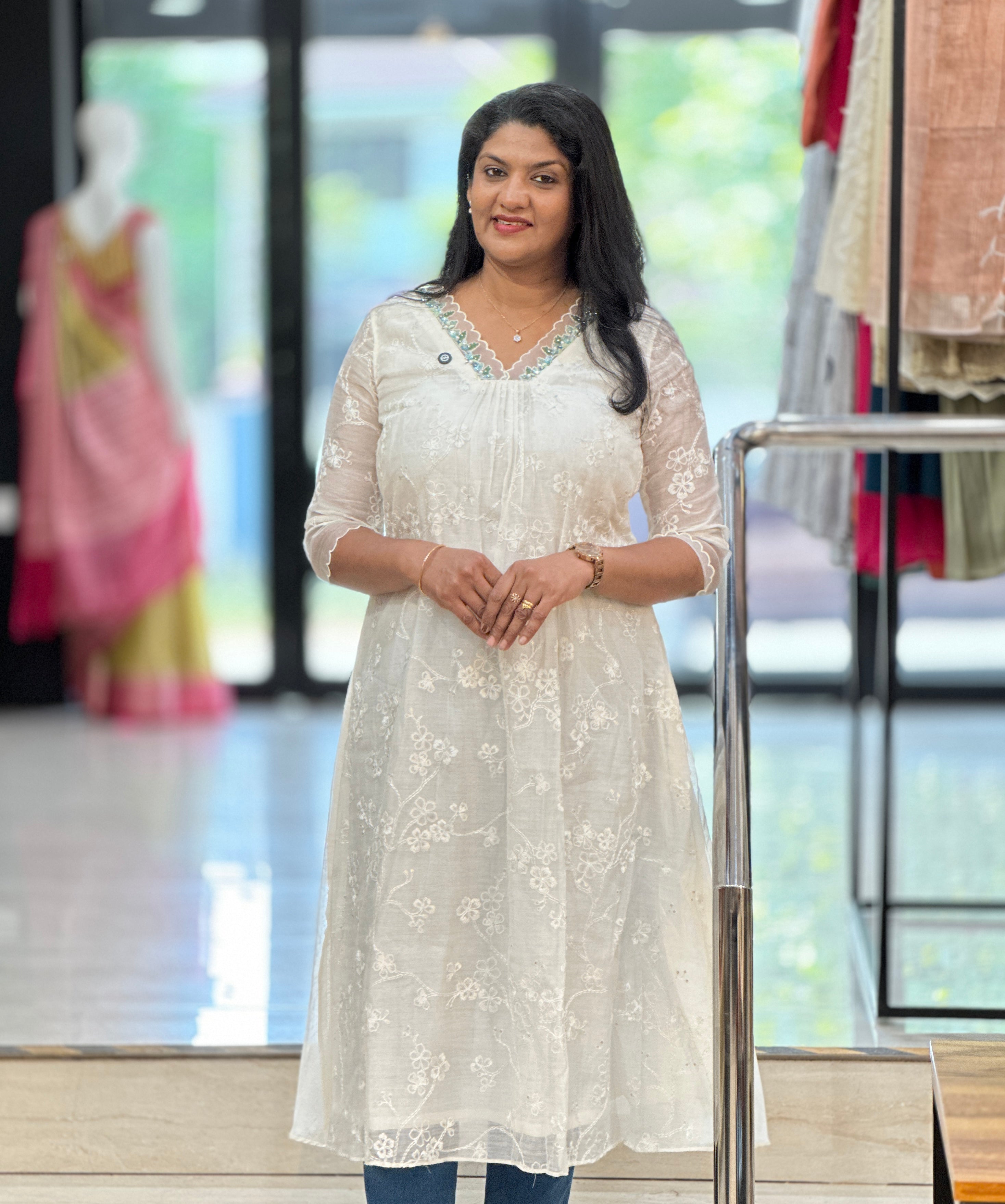 Floral Embroidery With Sequins Detailed Mul Chanderi Kurta | DN797