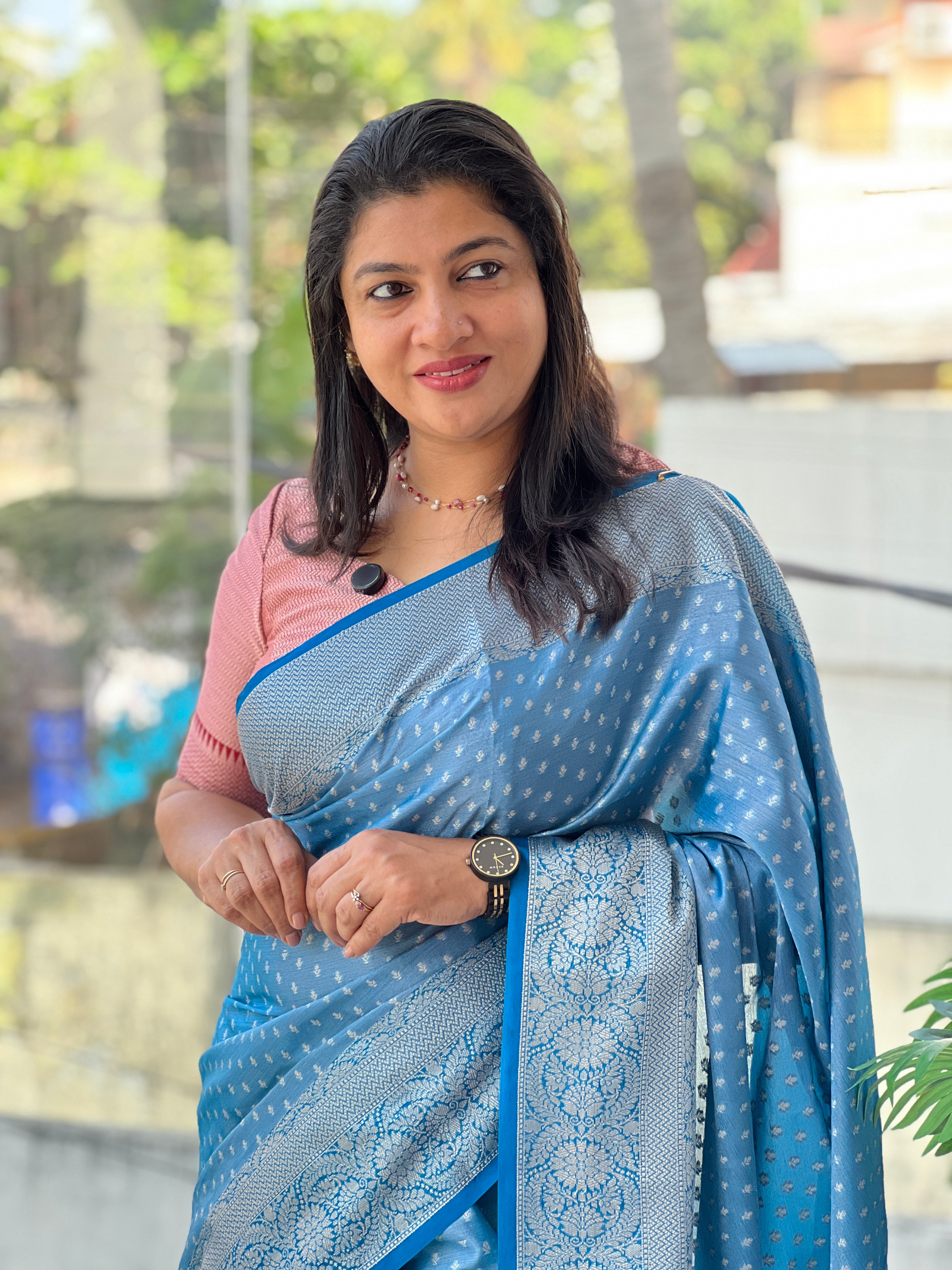 Zari Woven Semi Banarasi Saree | NN452