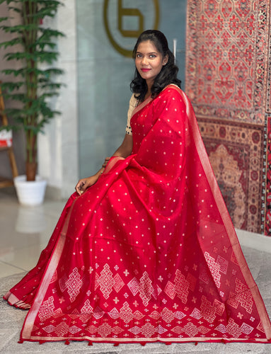 Buta Weaving Banarasi Silk Saree  | DVS184