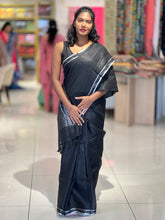 Zari & Lurex Yarn Weaved Stripe Patterned Linen Saree | DLS335