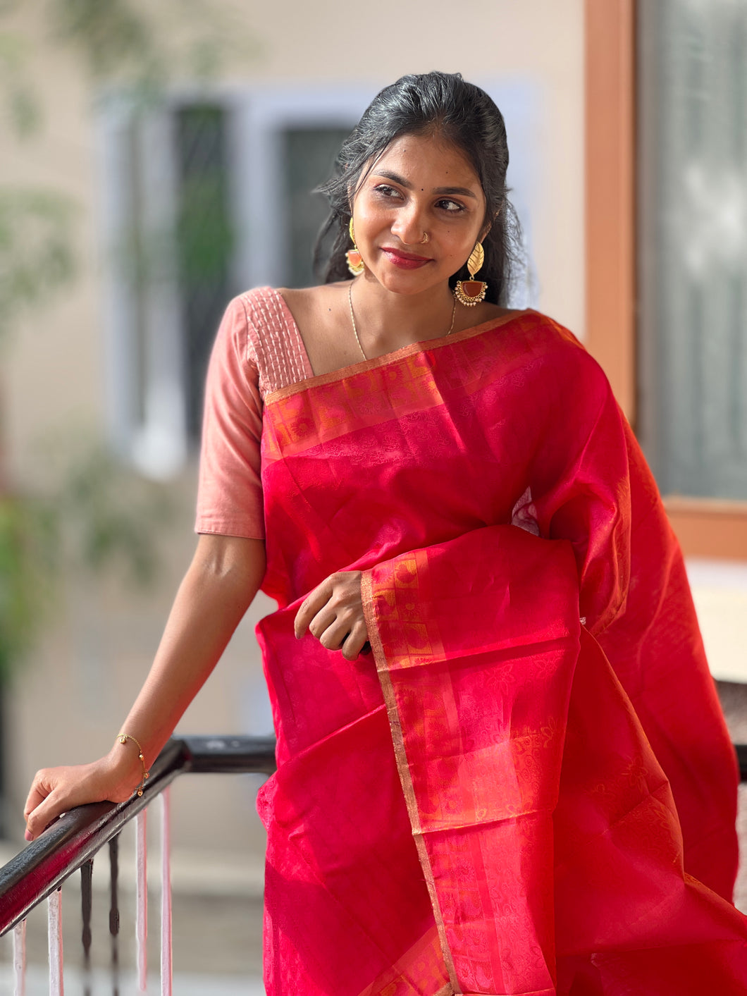 Zari Weaving Semi Silk Saree | SRI101