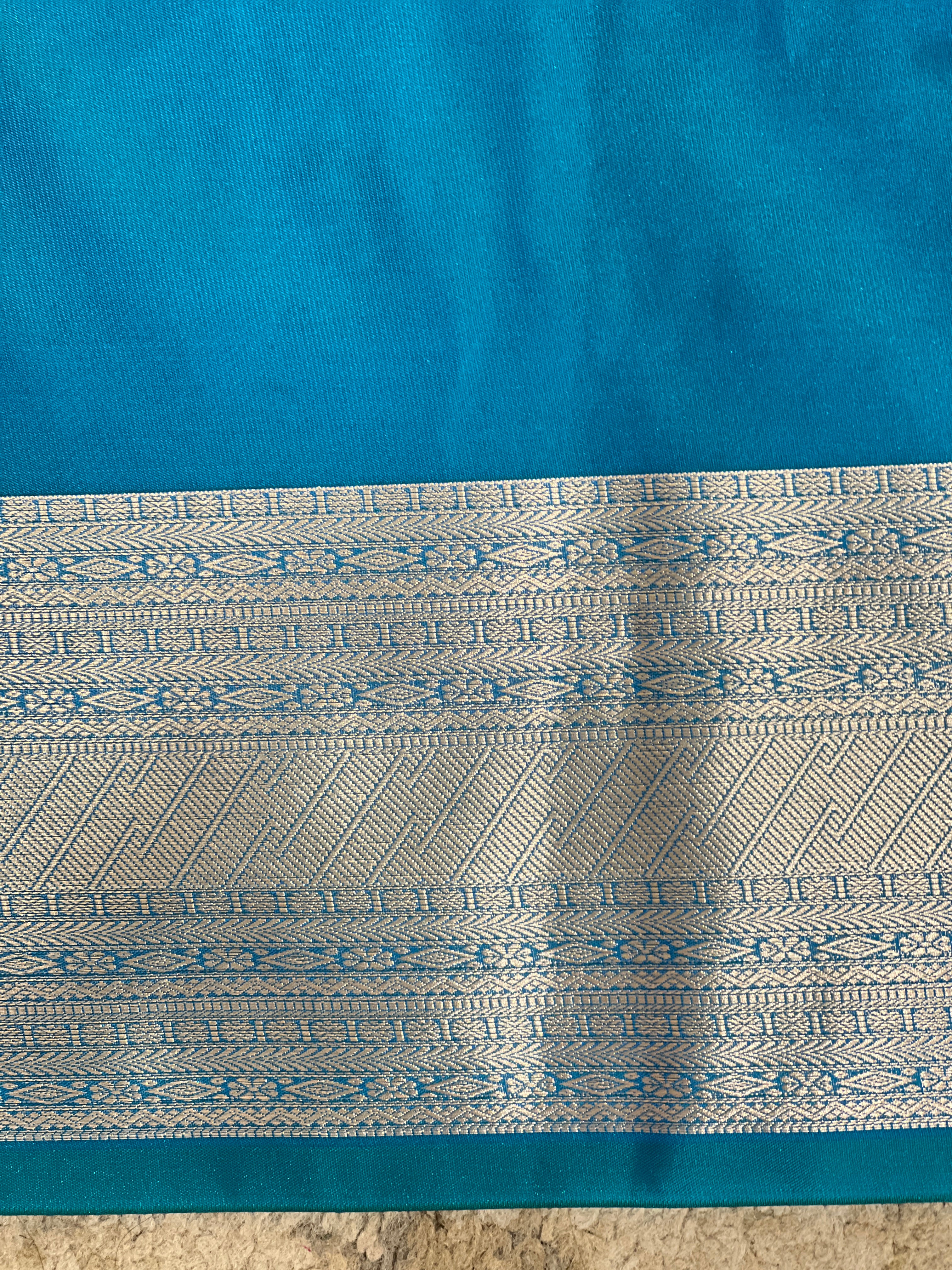Abstract Pattern Soft Silk Saree | RVS294