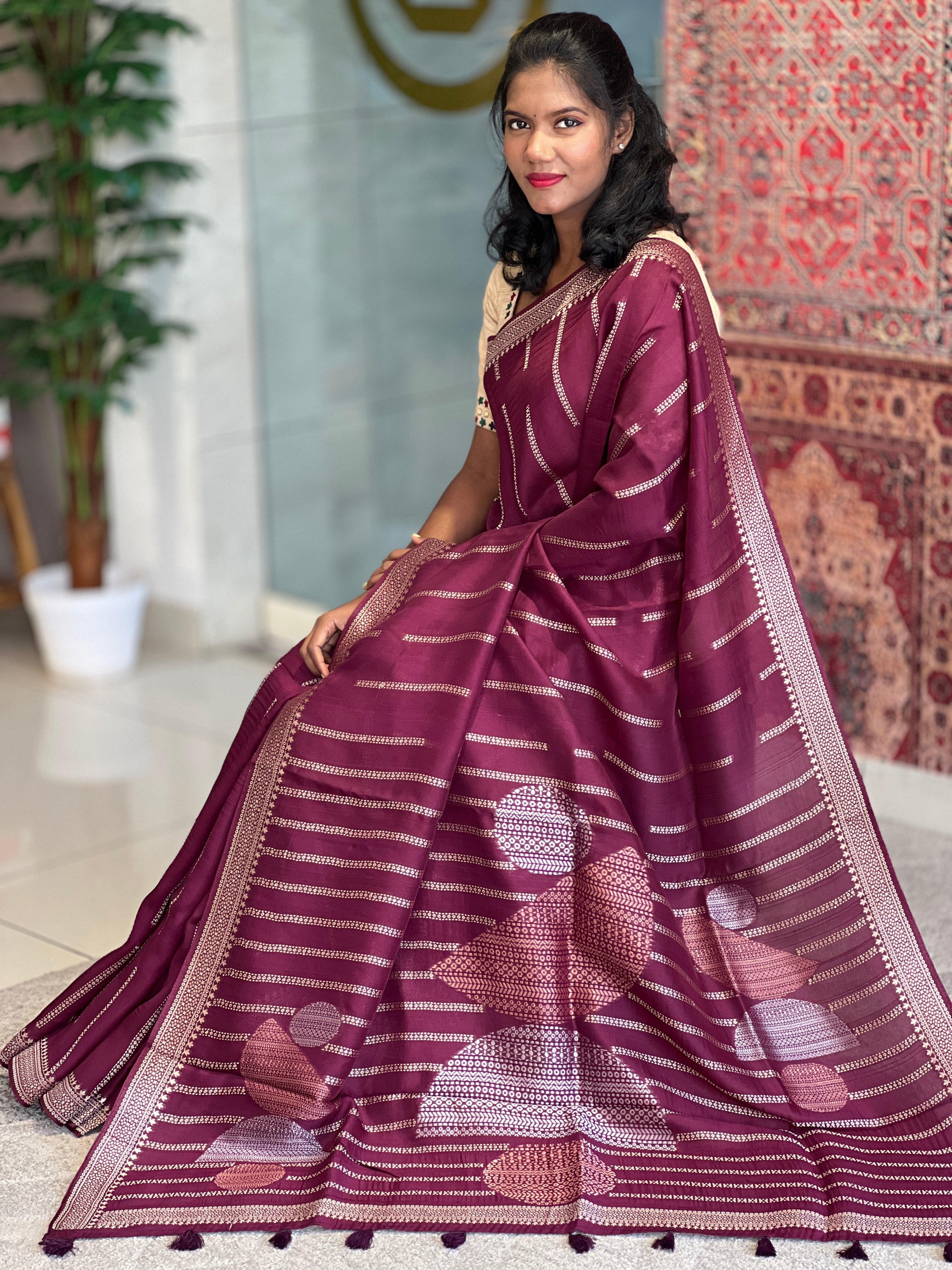 Vertical Stripe Weaven Banarasi Silk Saree | DVS185