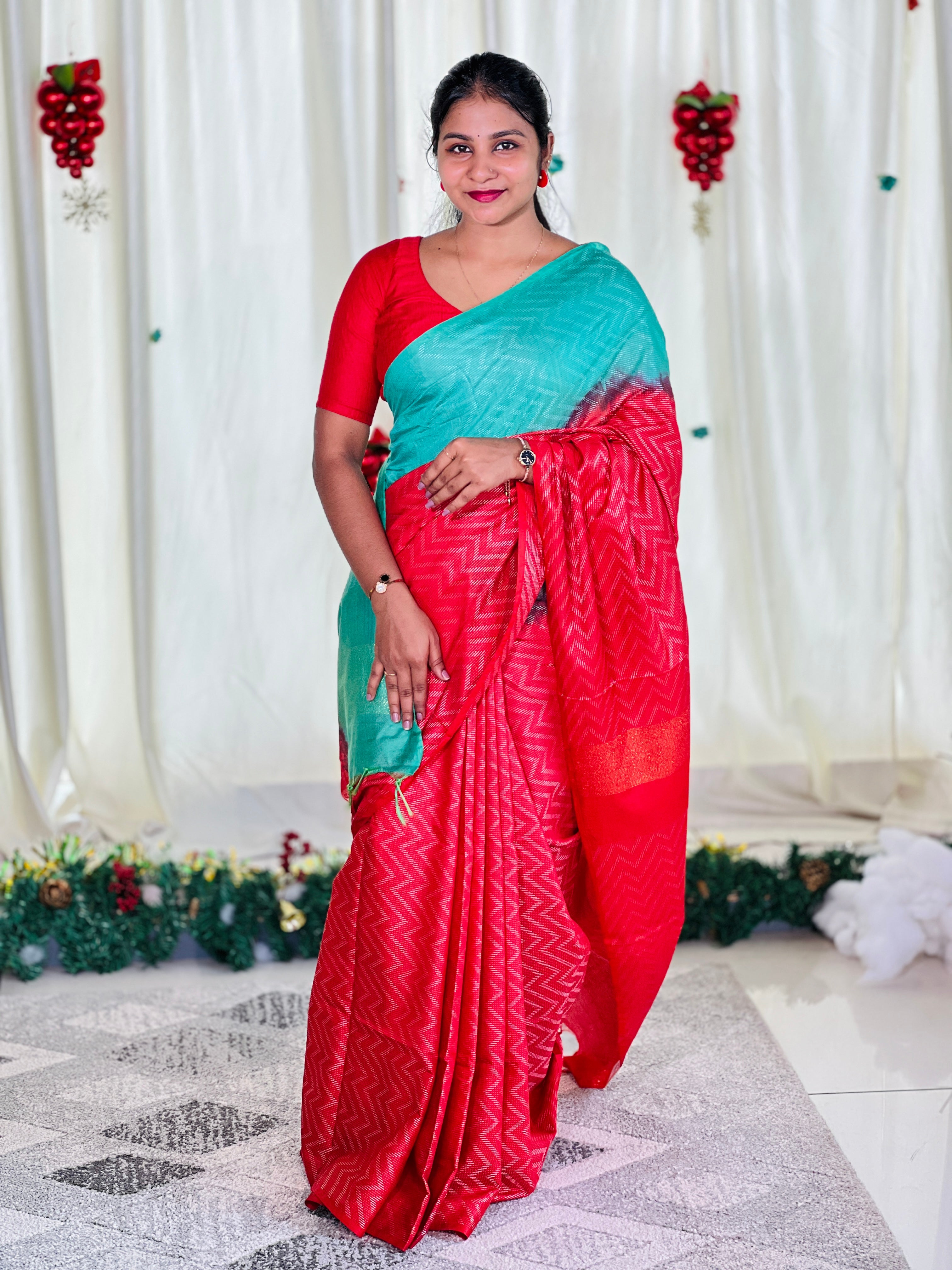 Zig Zag Patterned Bhagalpuri Linen Saree | NHH556