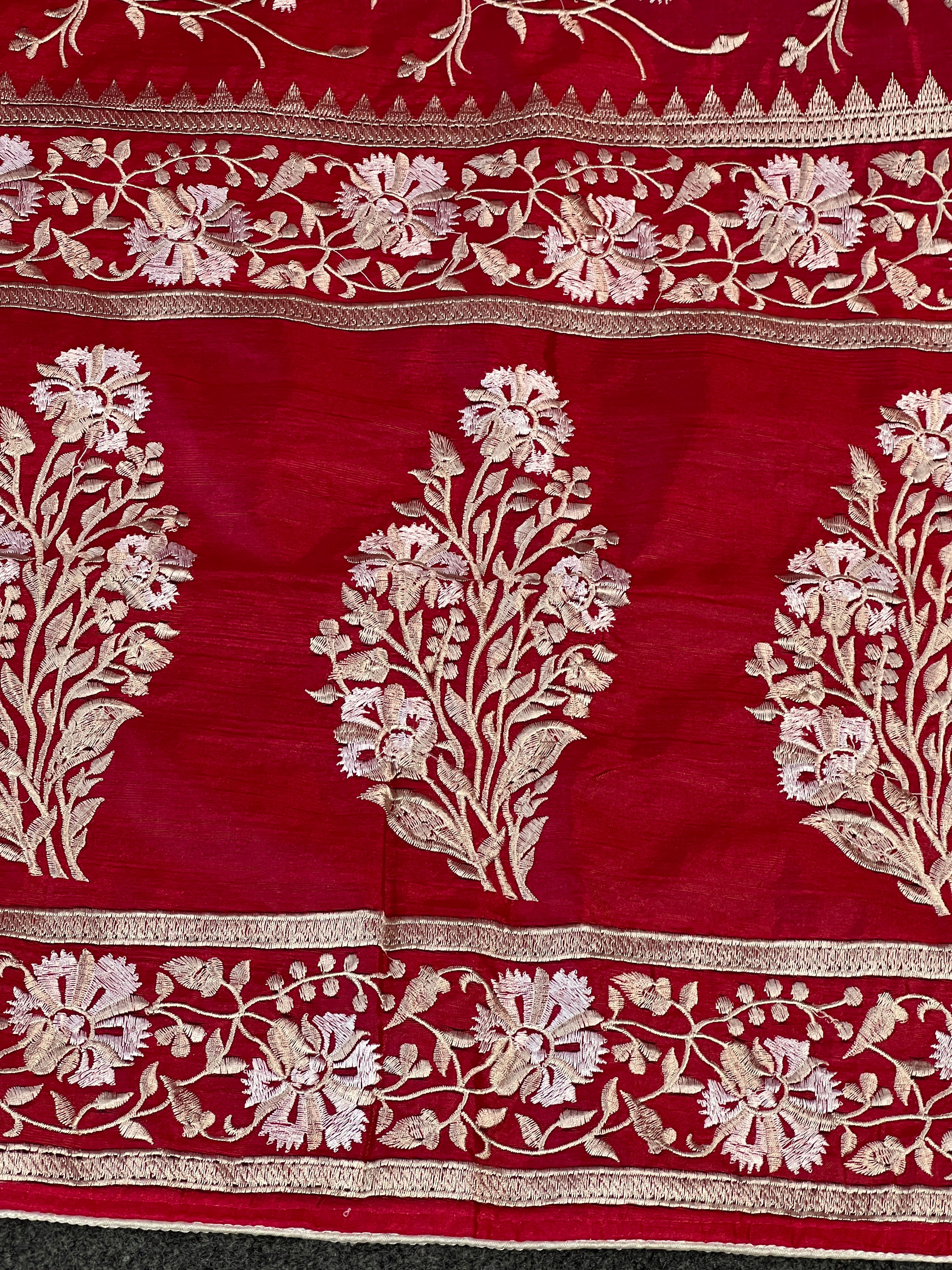 Floral Jaal Design Dola Silk Saree | RP561