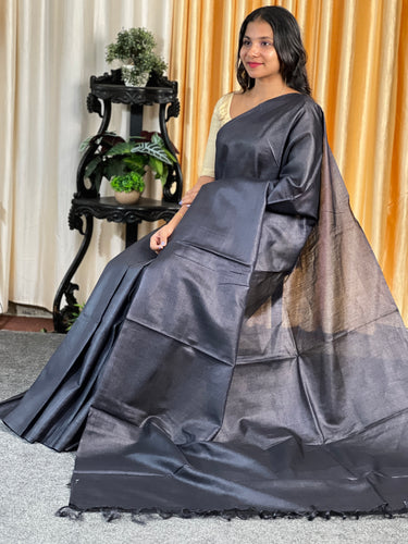 Noil Tussar Saree With Solid Body | HS1191