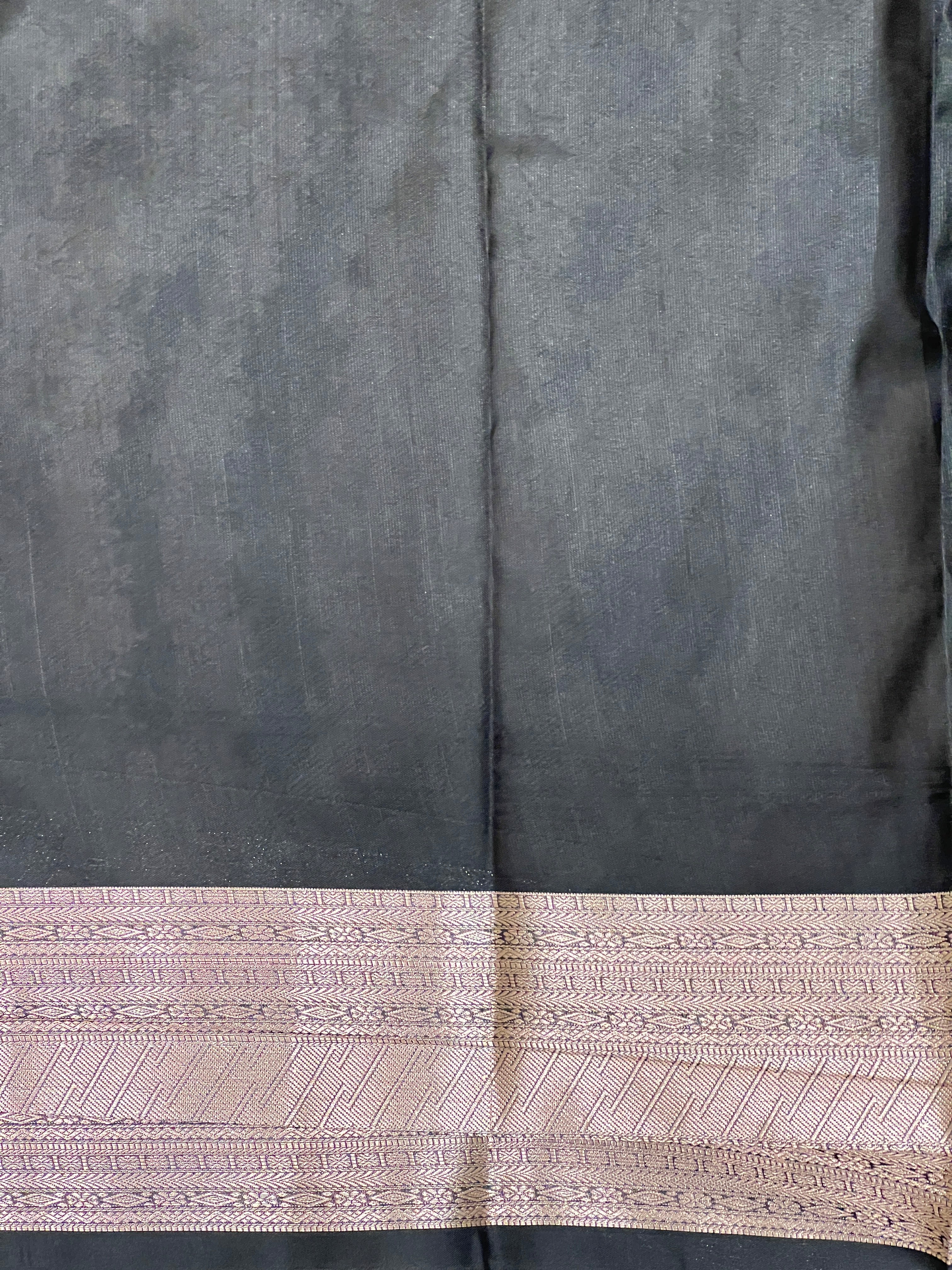Abstract Pattern Soft Silk Saree | RVS300