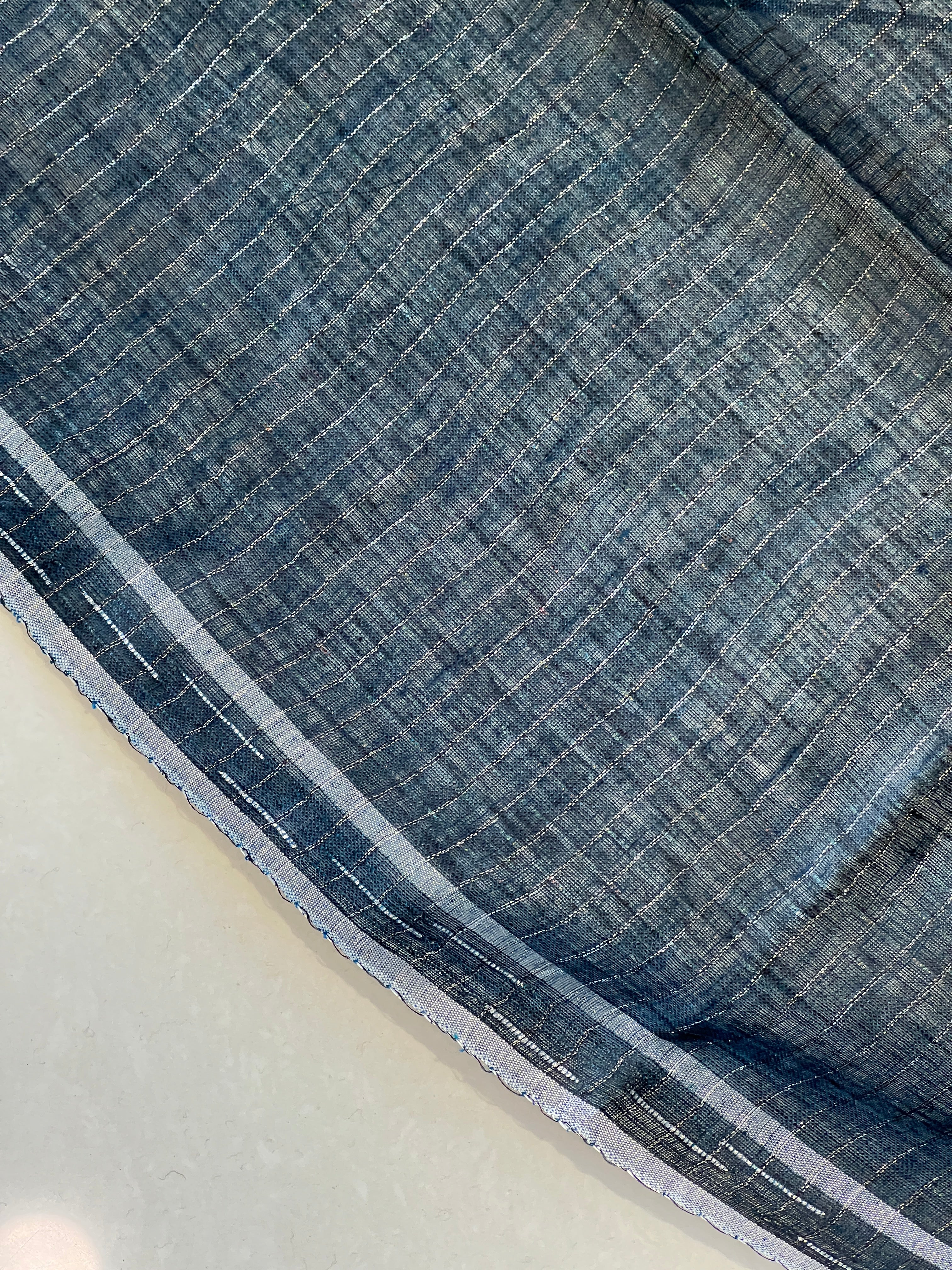 Zari & Lurex Yarn Weaved Stripe Patterned Linen Saree | DLS336