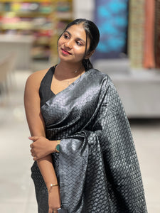 Silver Zari Weaved Semi Silk Saree | HT137