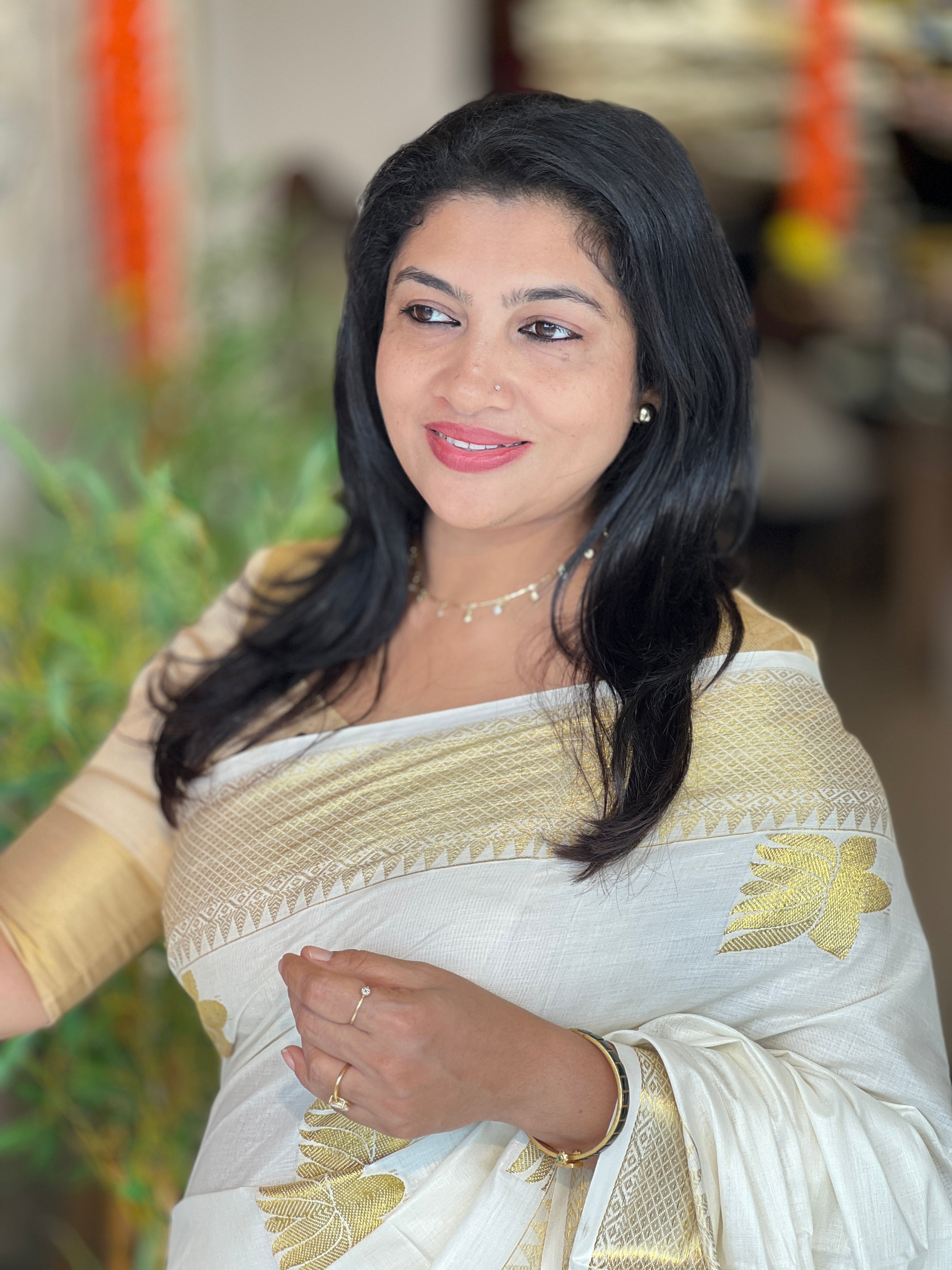 Double Lotus Motifs Pattern Kerala Cotton Saree | RLF190