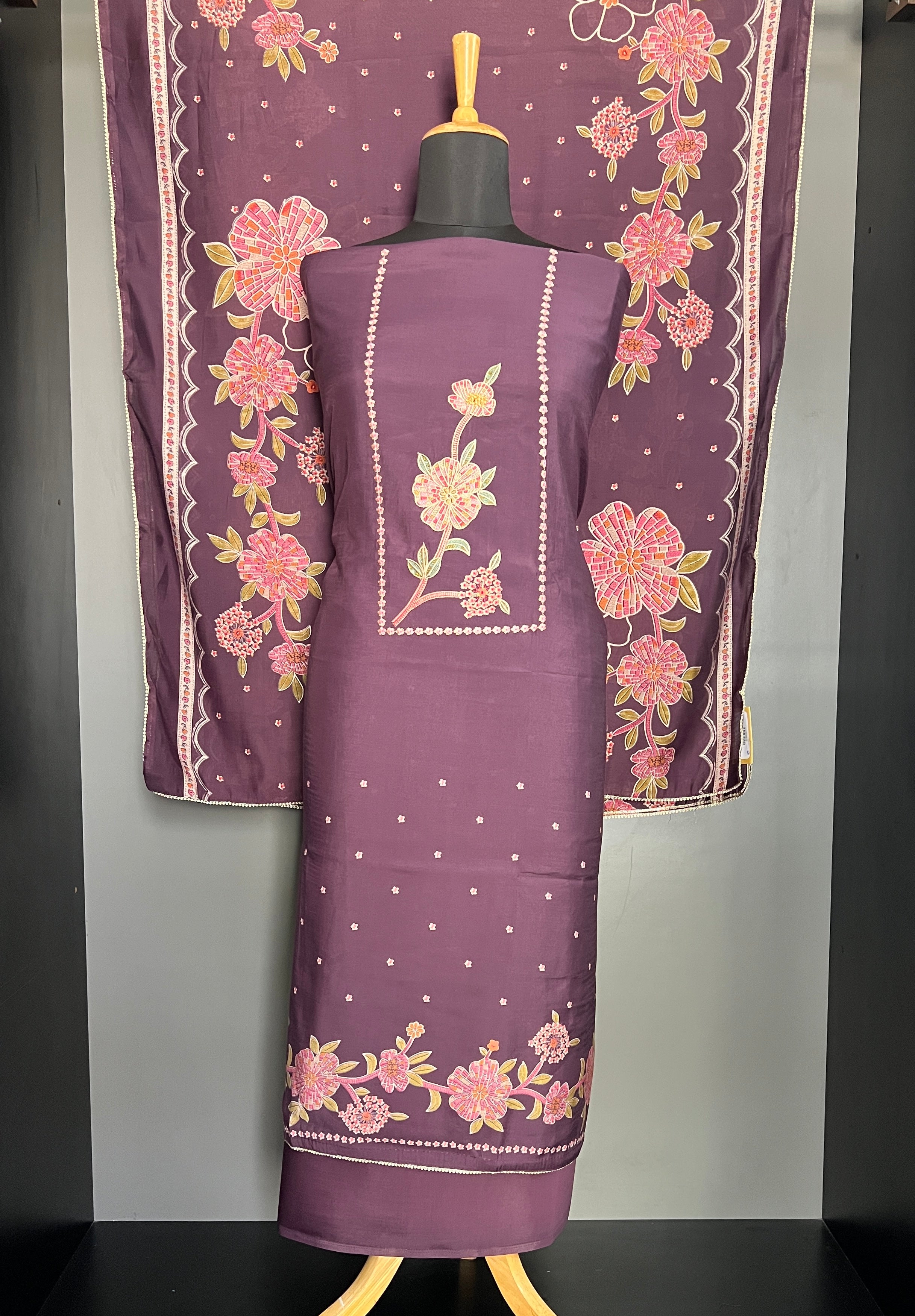 Floral Mechine Embroidery Mul Chanderi Salwar Set | SW2466