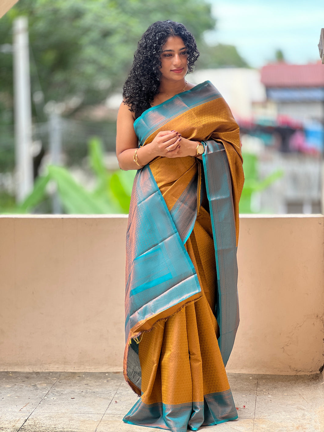 Brocade Pattern Semi Silk Saree | KF125