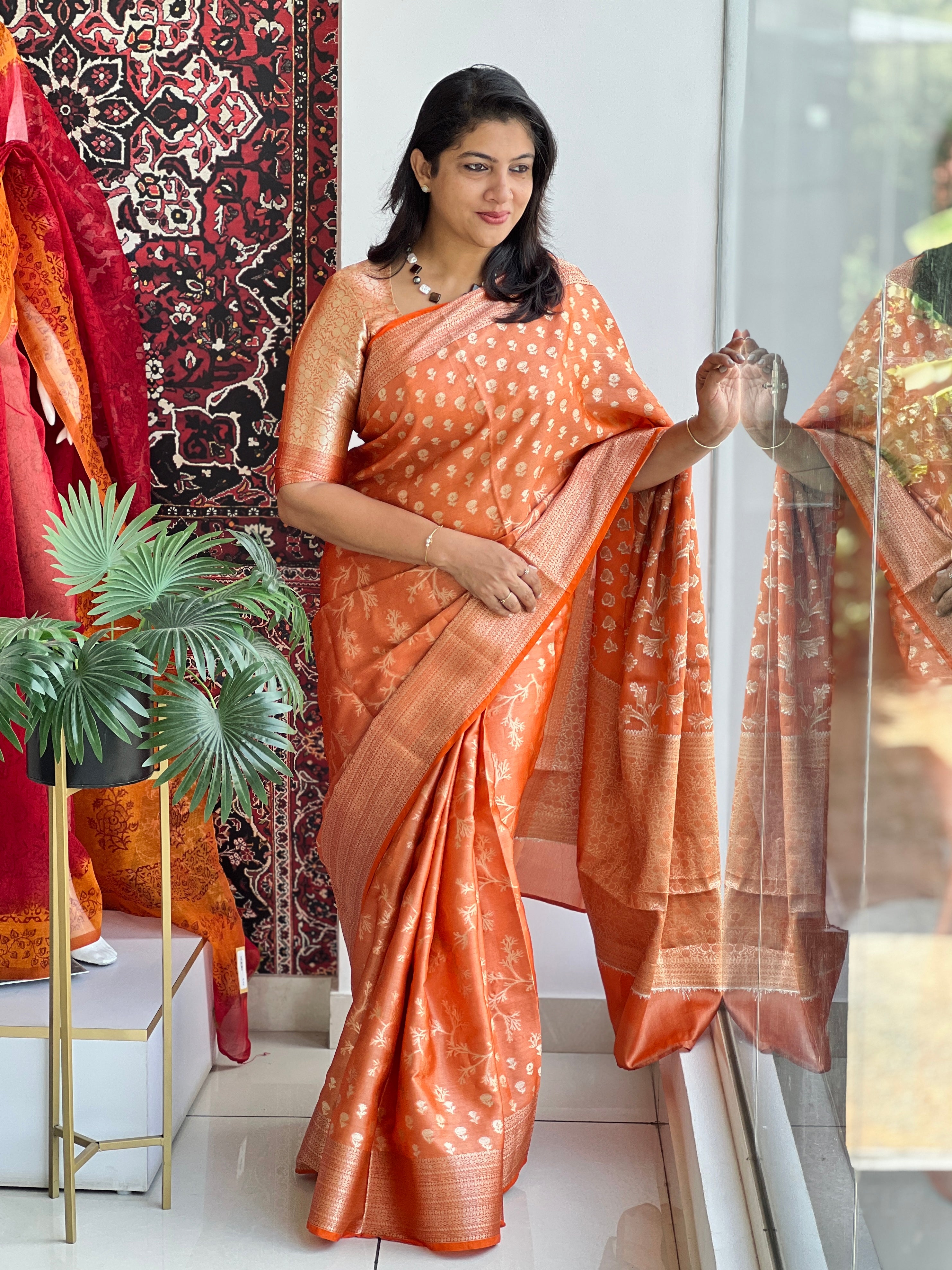 Brocade Pattern Tissue Banarasi  Saree | NN316