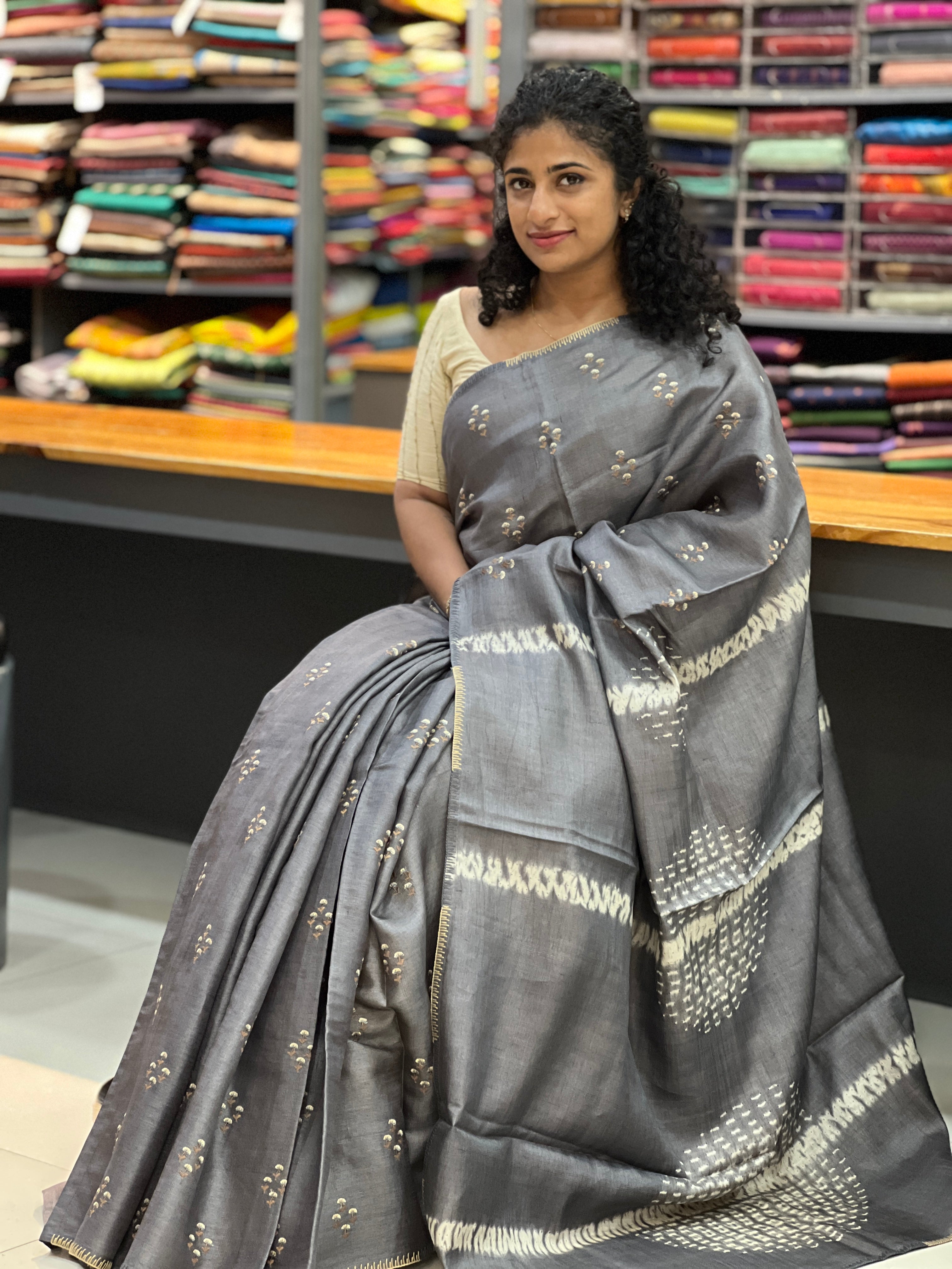 Floral Print Design Tussar Saree | RGD112