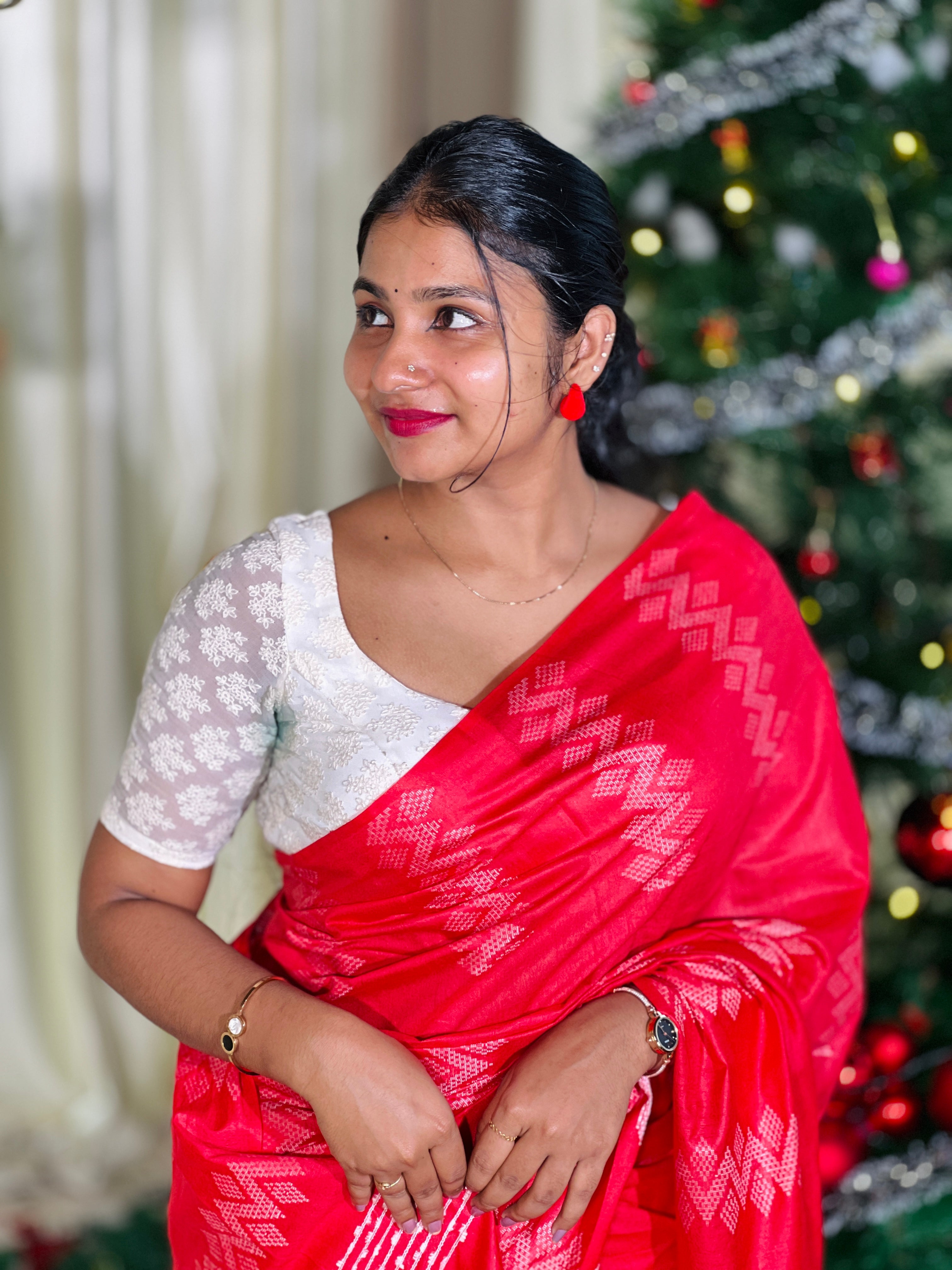 Geometric Patterned Bhagalpuri Linen Saree | NHH557