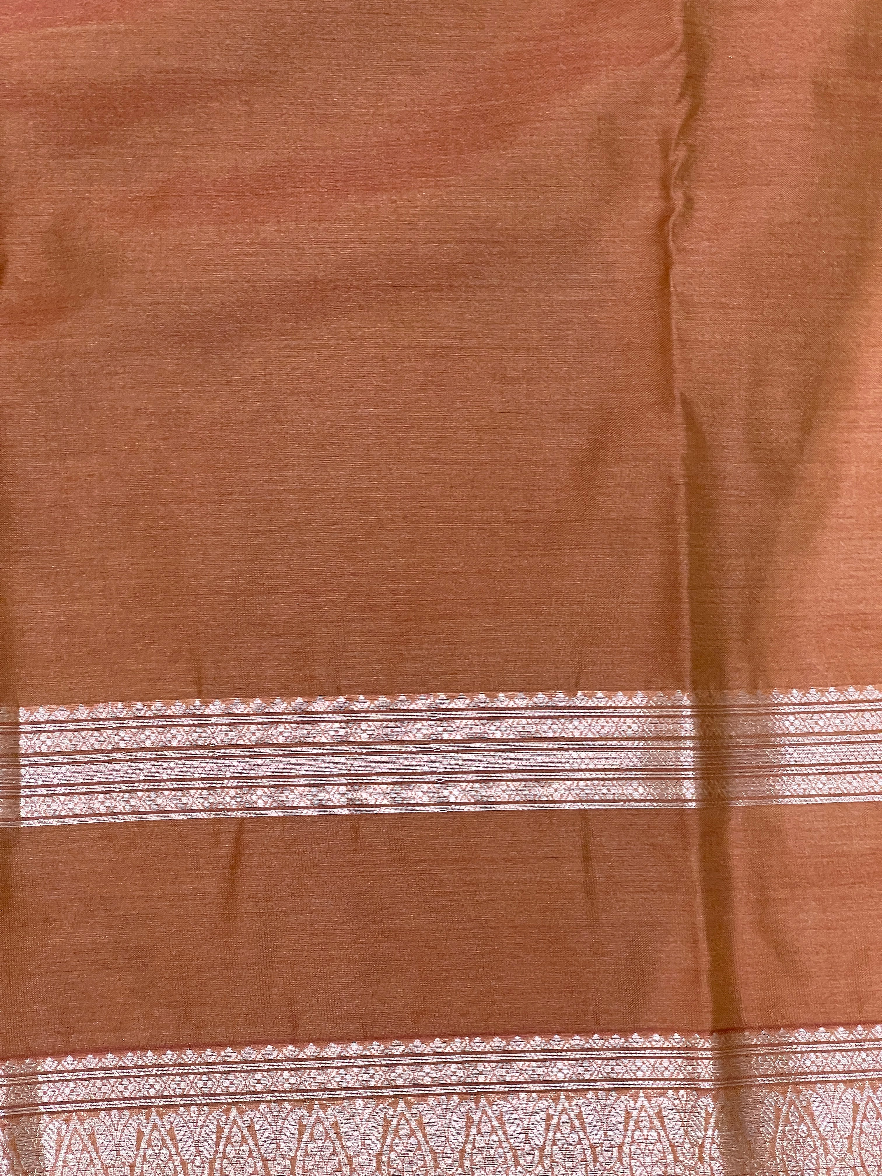 Zari Woven Pattern Soft Silk Saree |RVS246