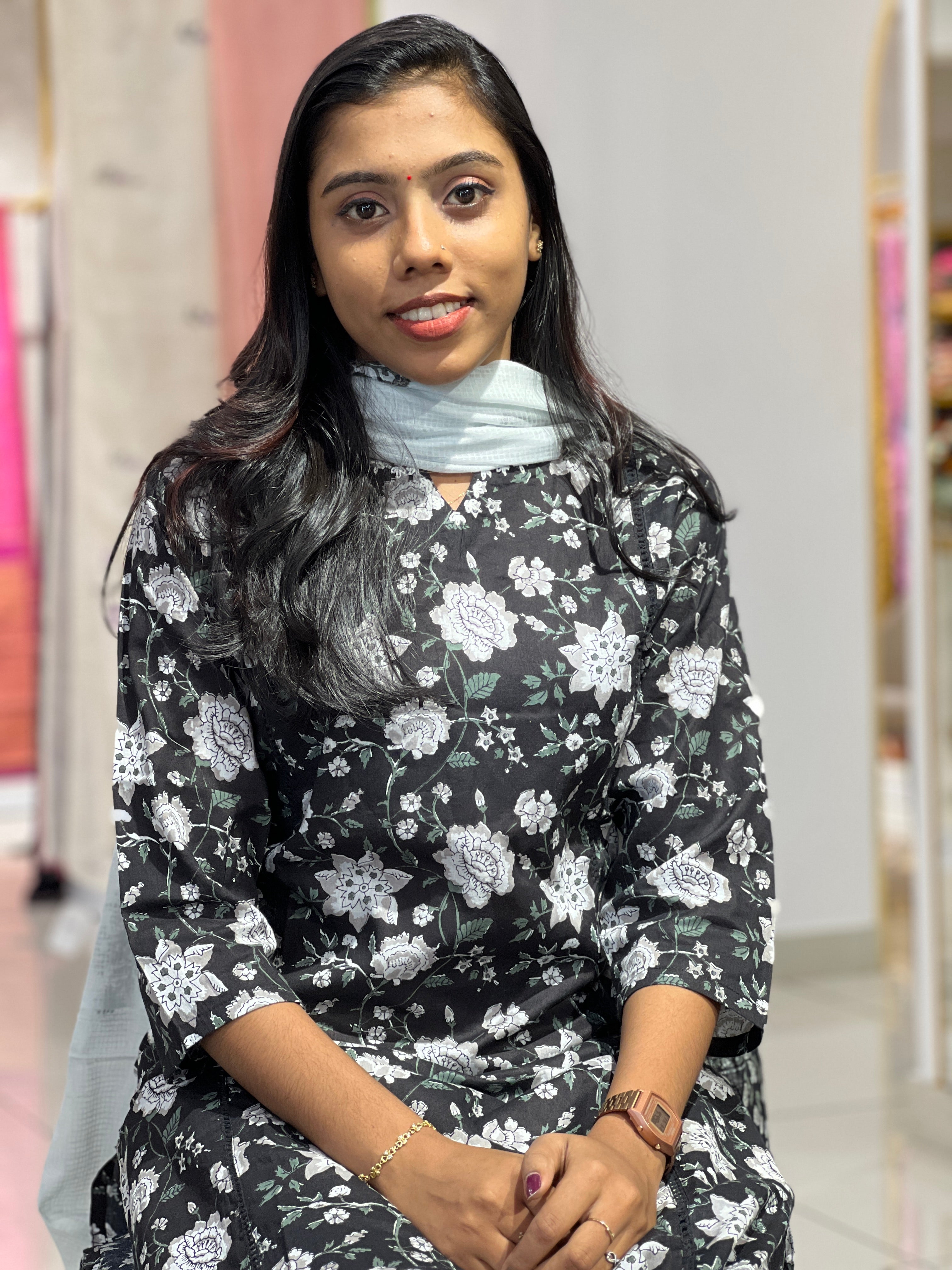 Floral Printed Pattern Cotton Kurta Set | NCF301