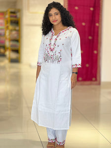 Hand Embroidery Floral Patterned Cotton Kurta Set | OS457