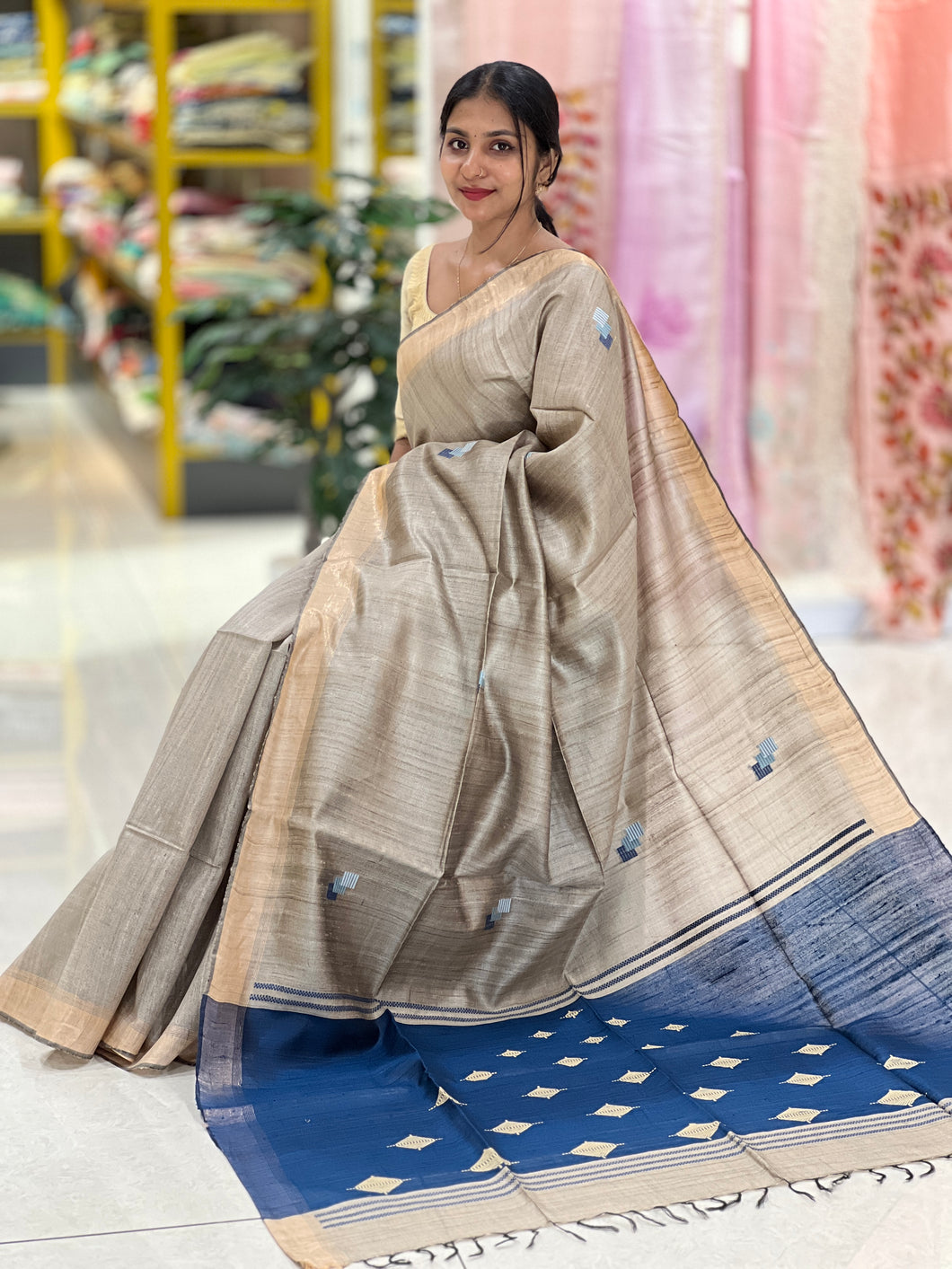 Geometrical Weaving Pure Tussar Saree | SK336