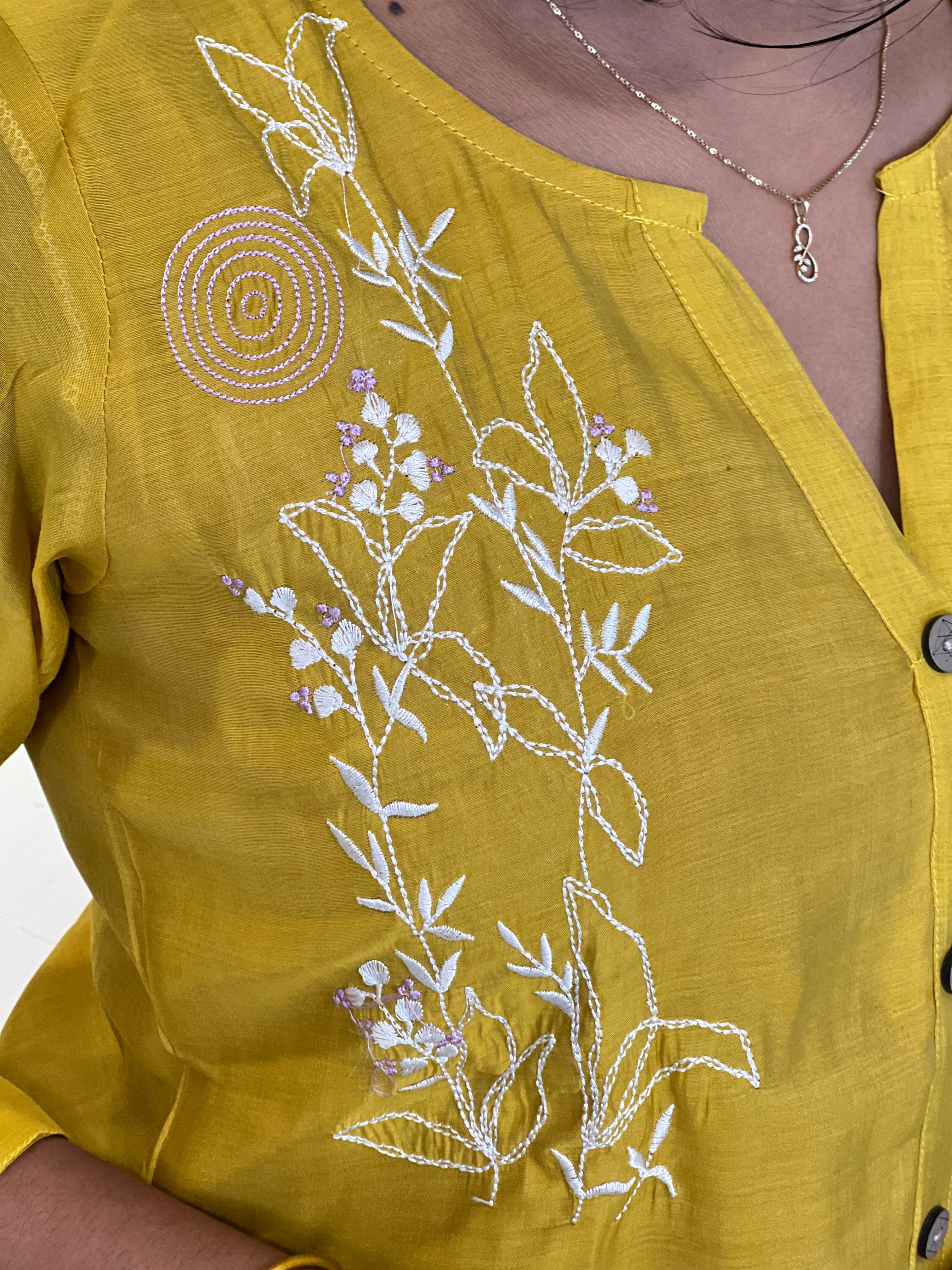 Machine Embroidery Detailed Muslin Finish Kurta Set | MSN118