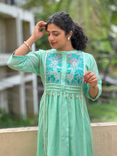 Hand Embroidered Chanderi Finish Kurta | SNC103